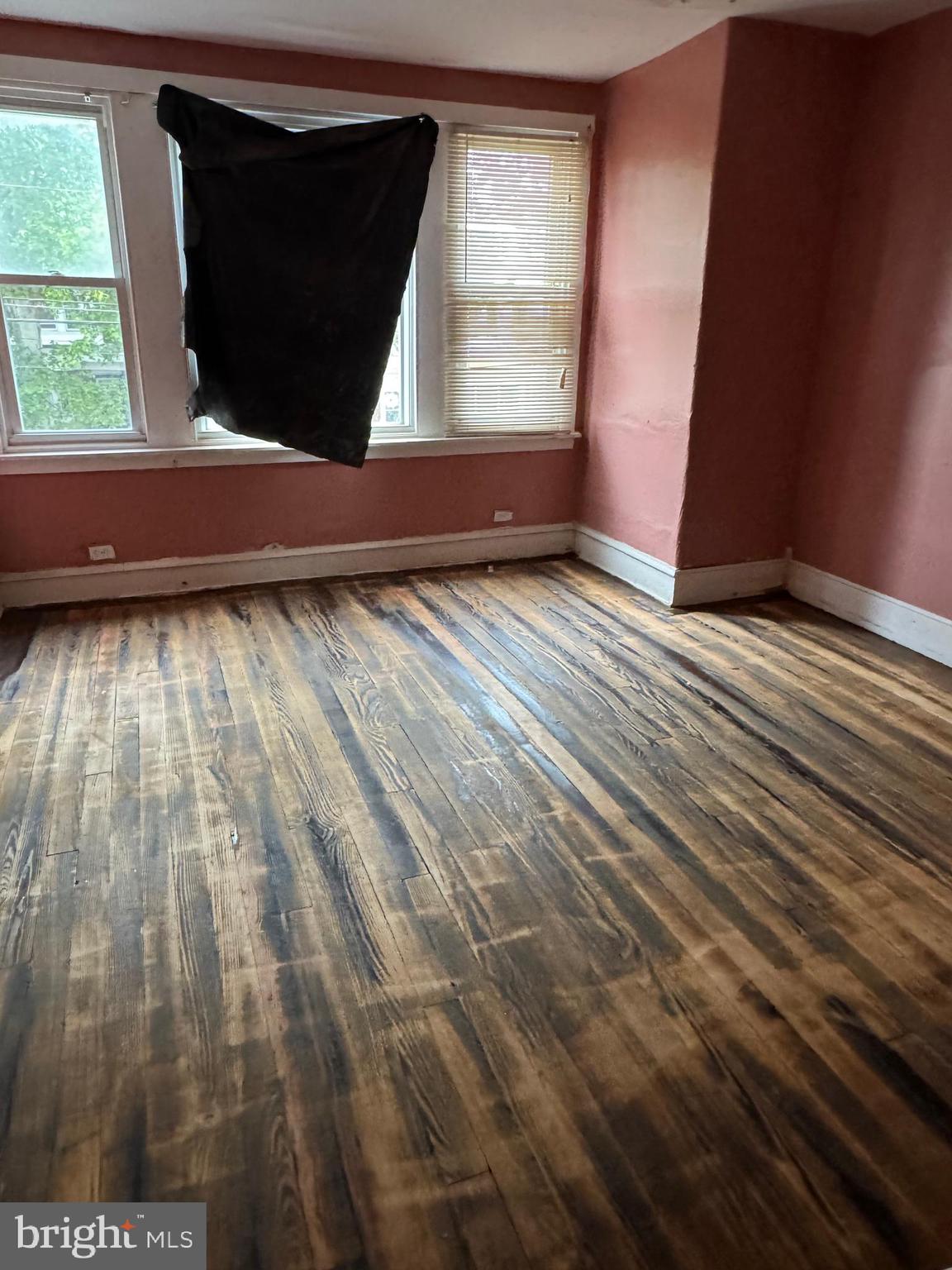 PHILADELPHIA (SOUTHWEST) - Residential