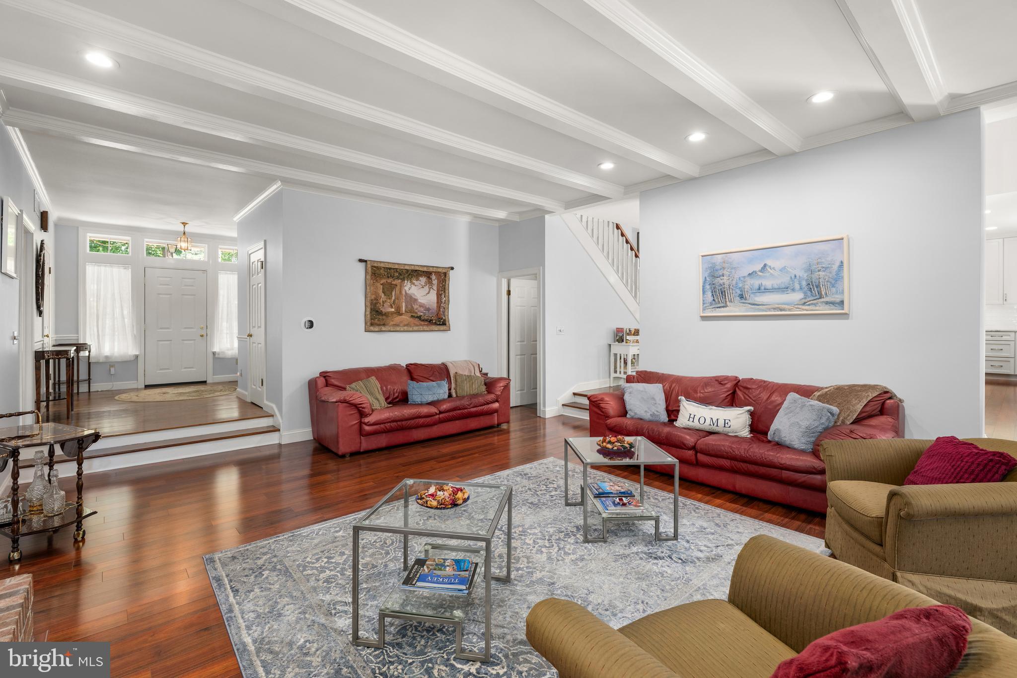 LAKELAWN ESTATES - Residential