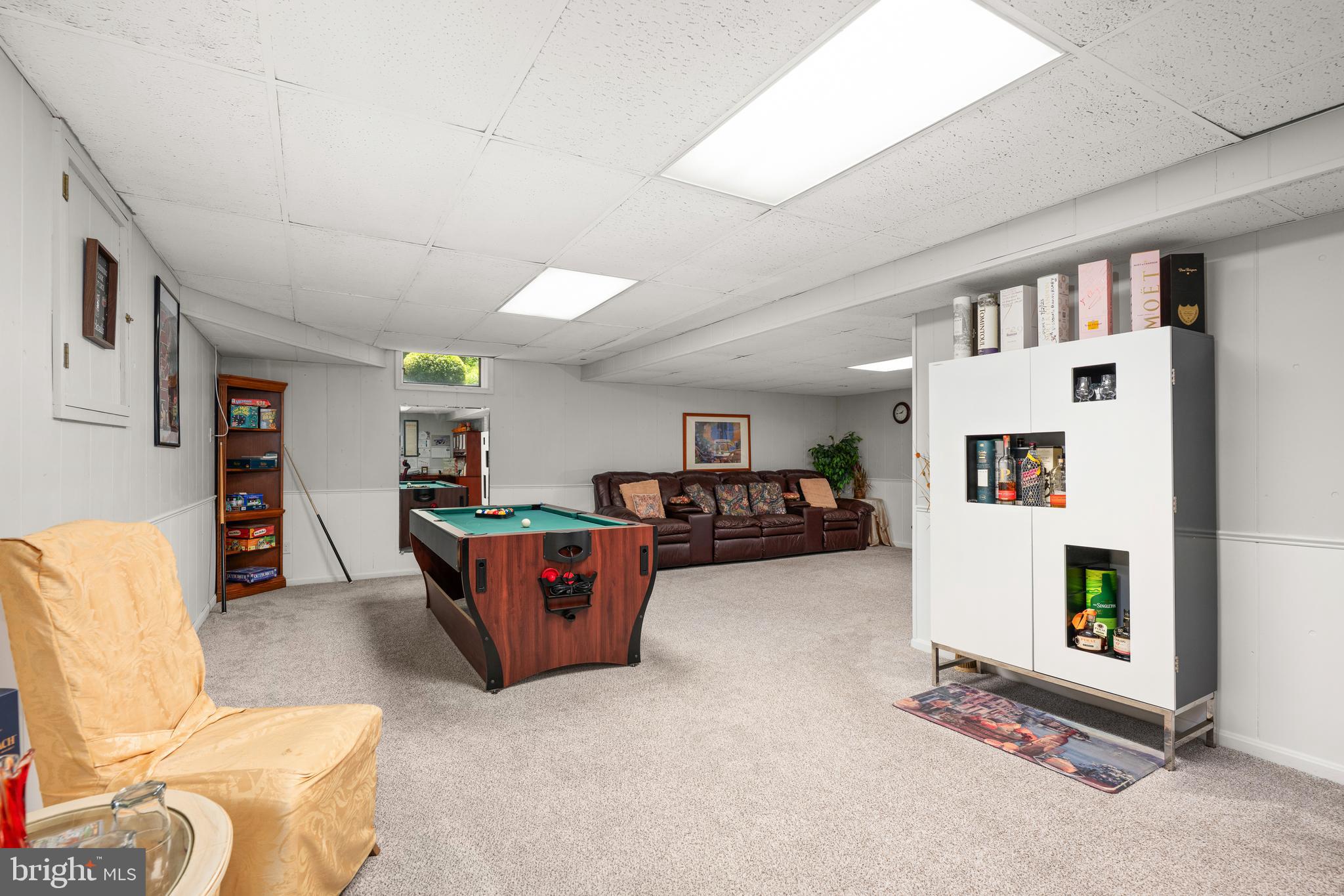 LAKELAWN ESTATES - Residential