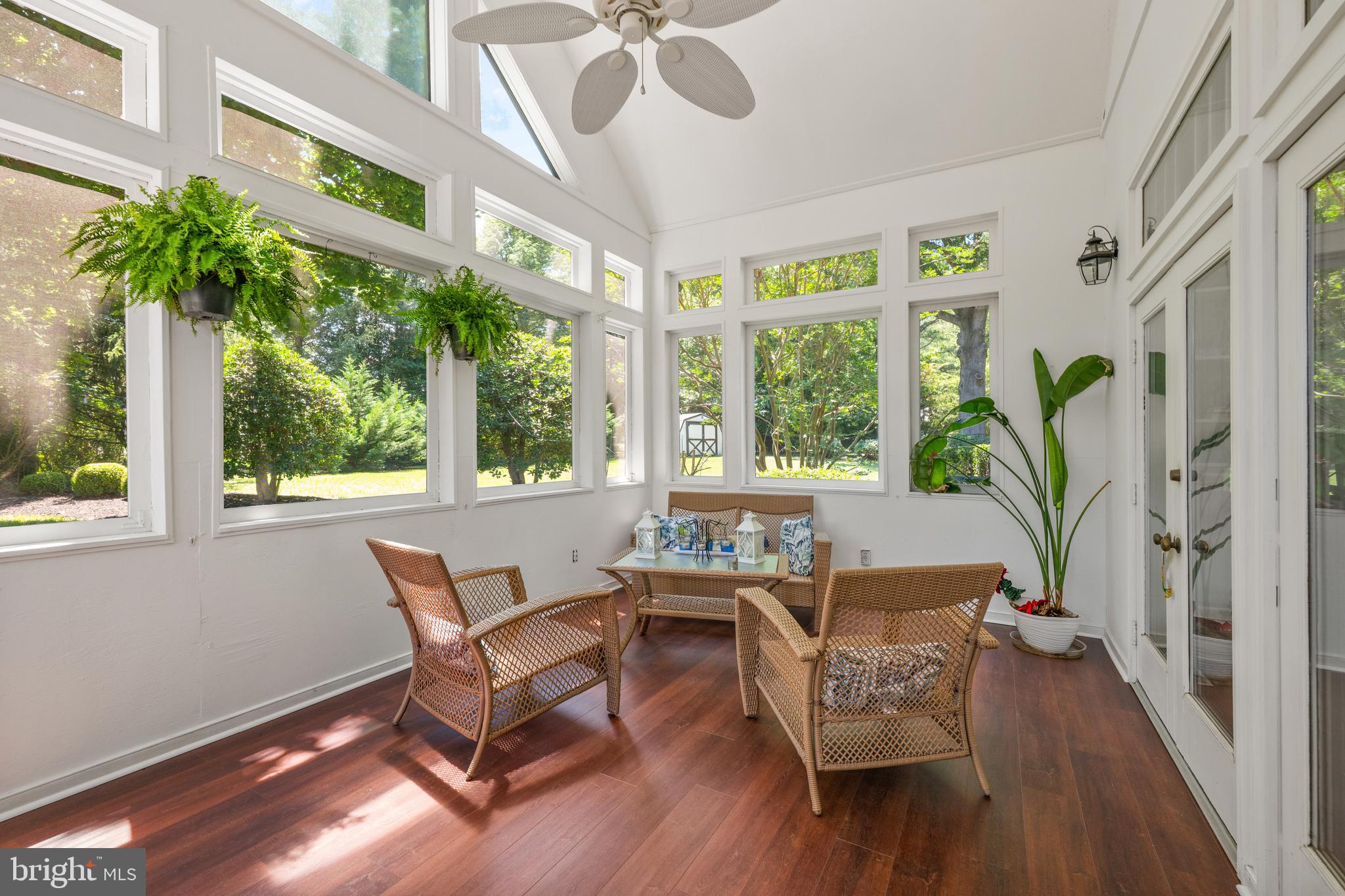 LAKELAWN ESTATES - Residential