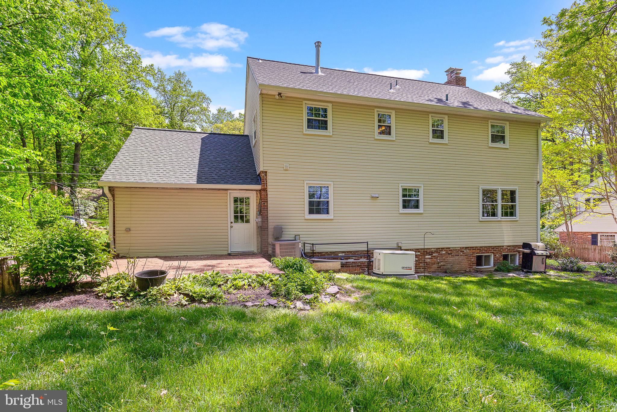HILLBROOK FOREST - Residential