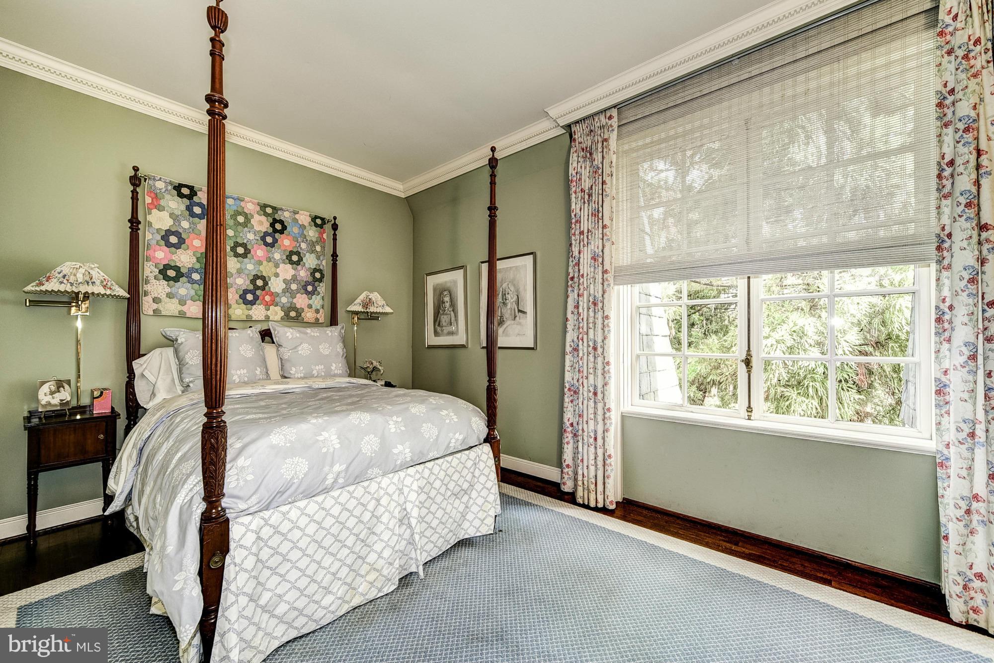 CHEVY CHASE VILLAGE - Residential