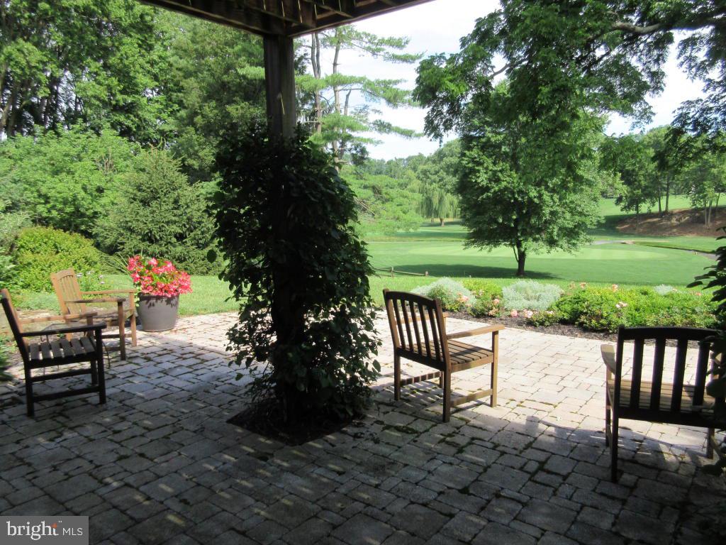 LANCASTER COUNTRY CLUB - Residential