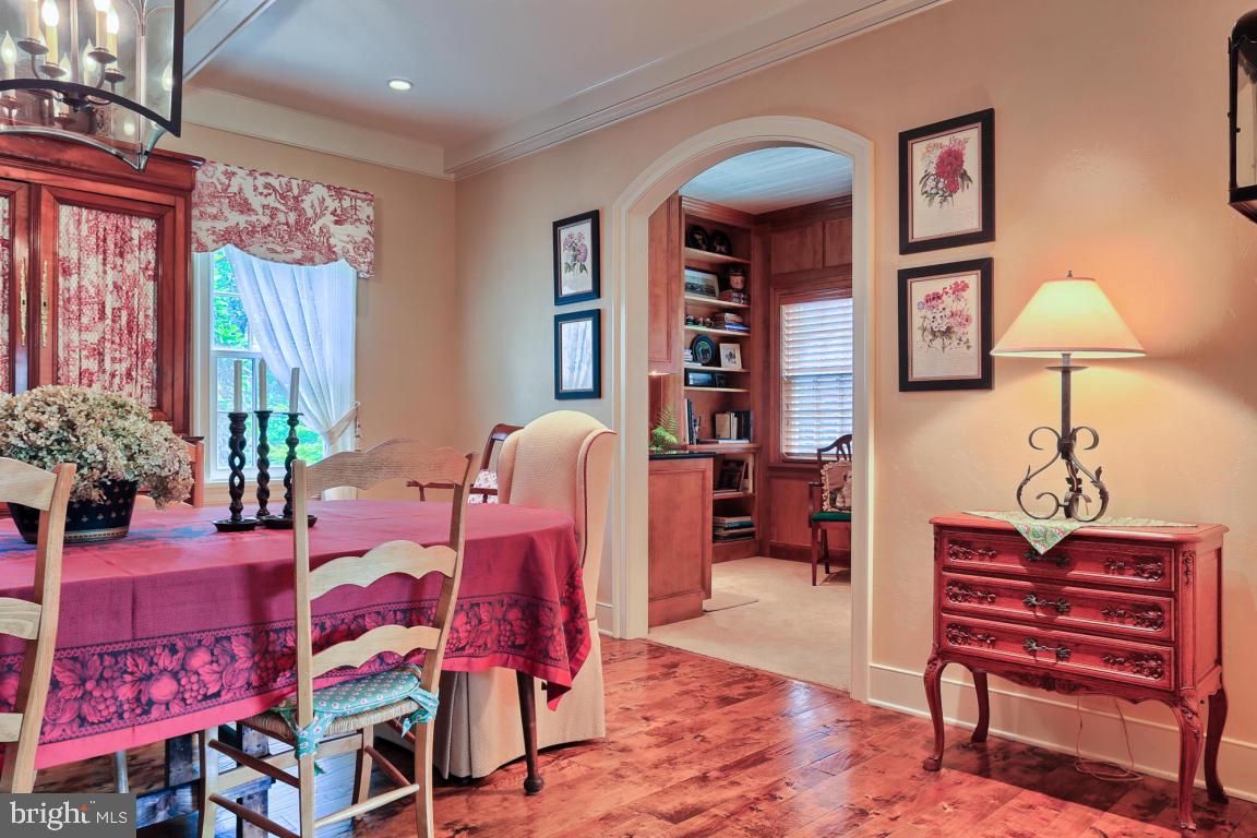 LANCASTER COUNTRY CLUB - Residential