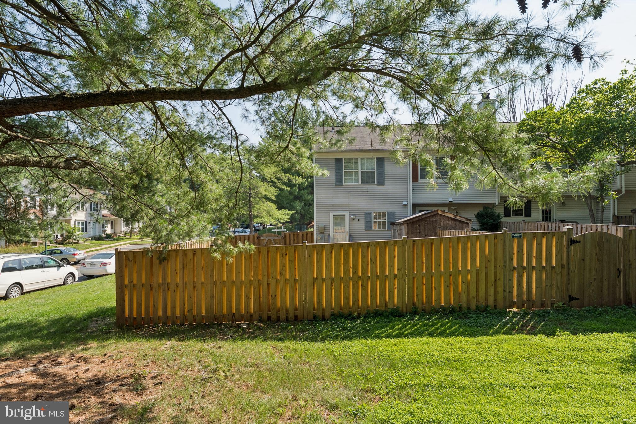 COUNTRYSIDE - Residential