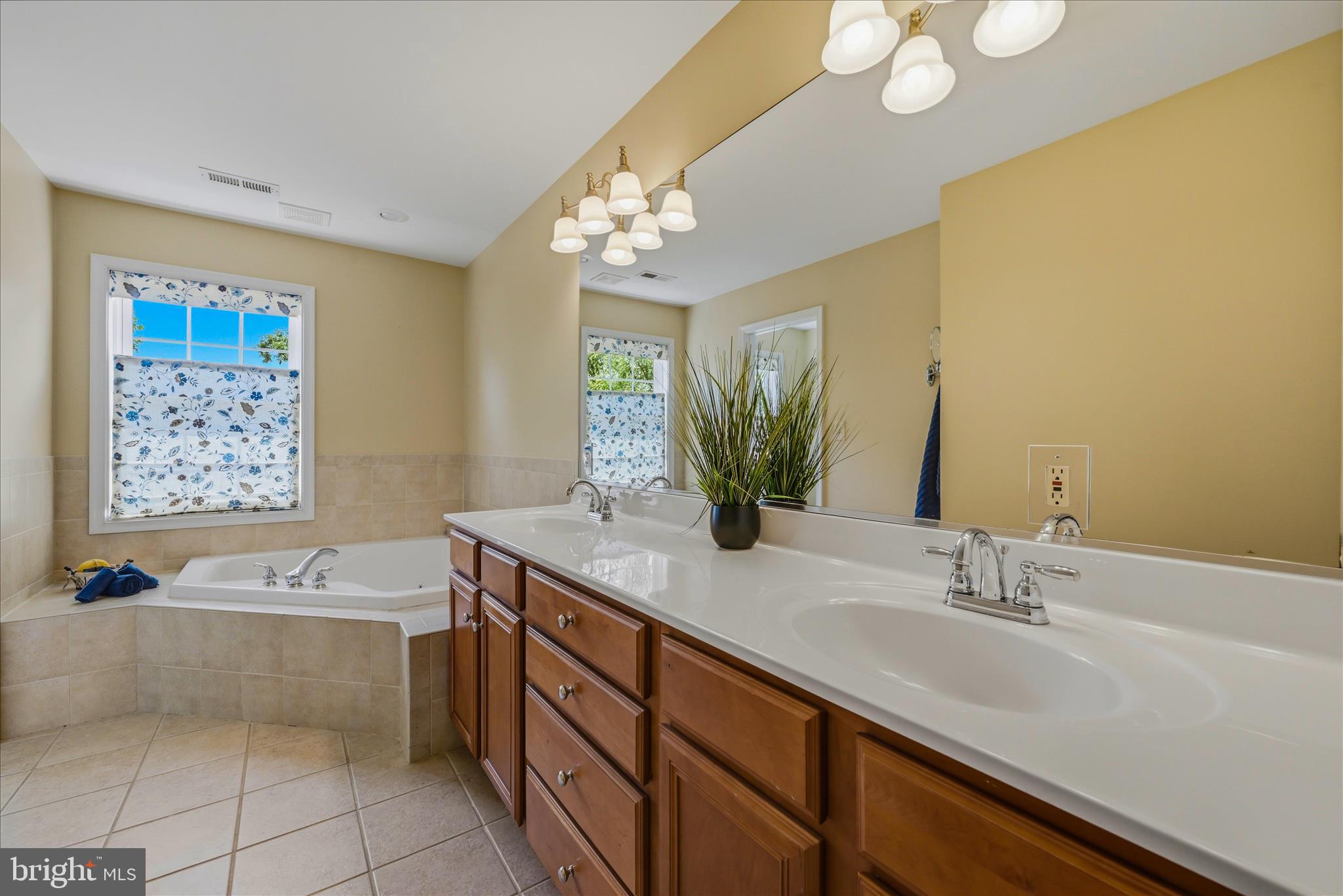MILLER HEIGHTS - Residential