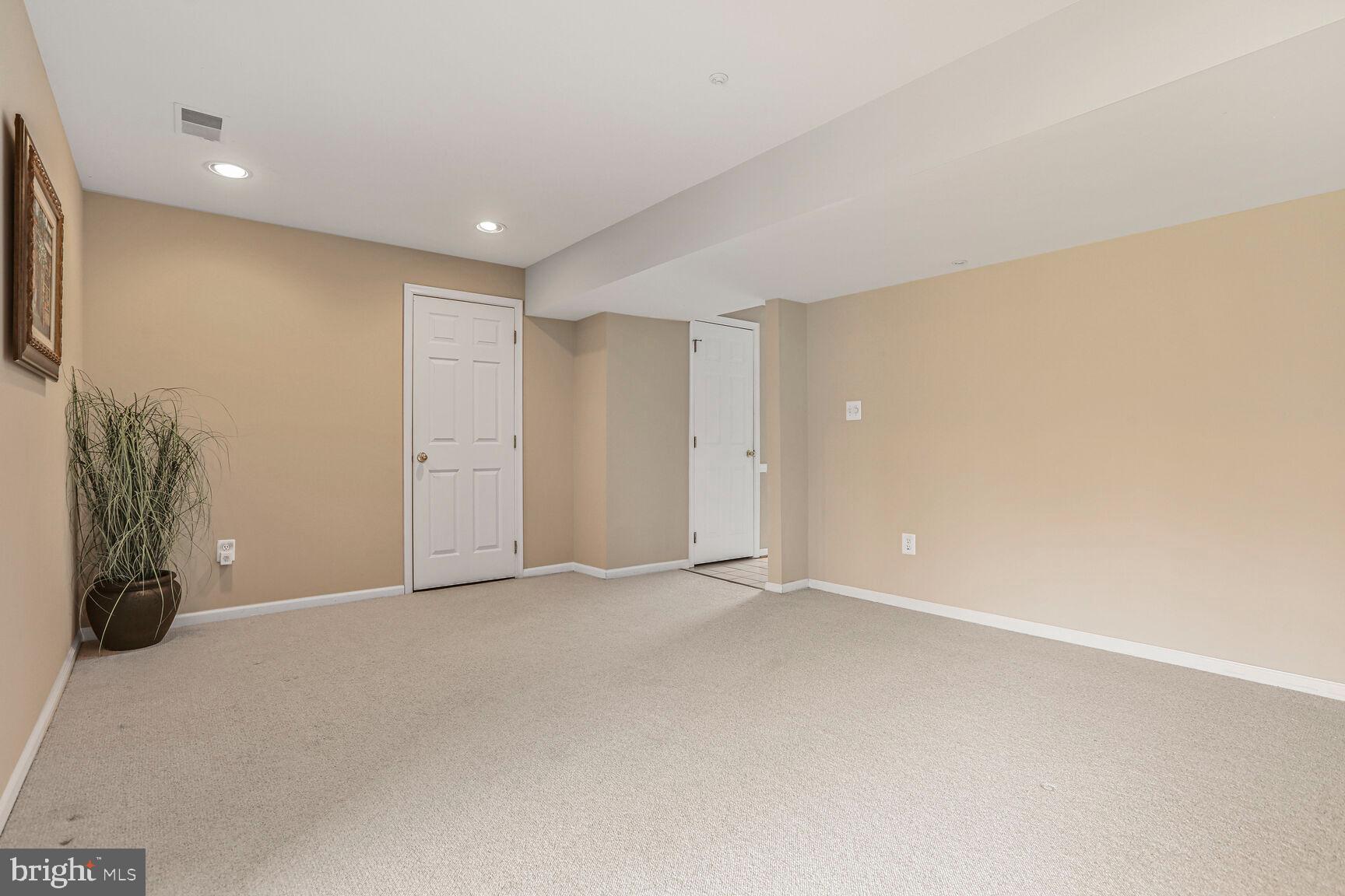 VILLAGE OF DORSEY SEARCH - Residential