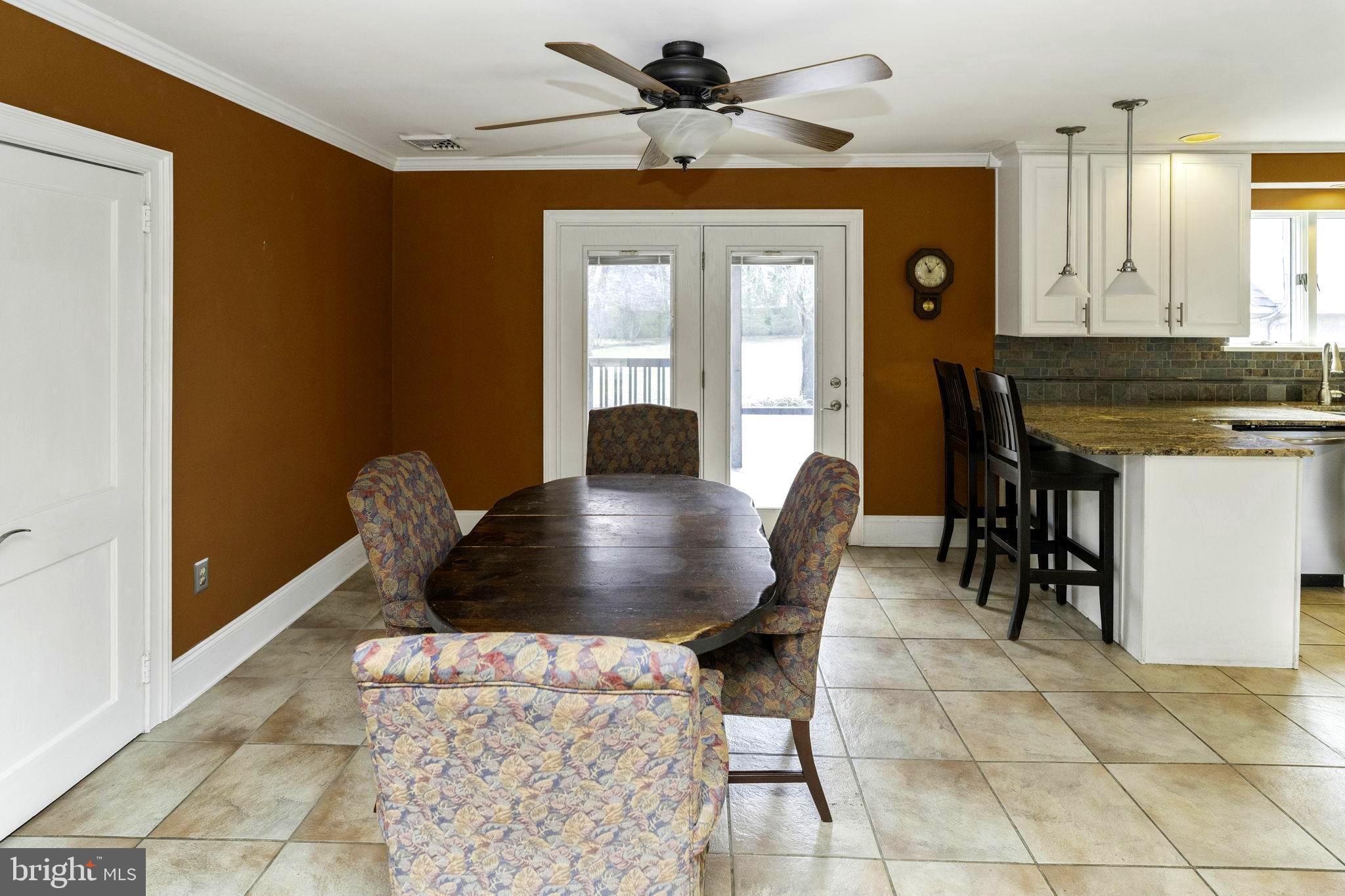 THREE TUNS - Residential