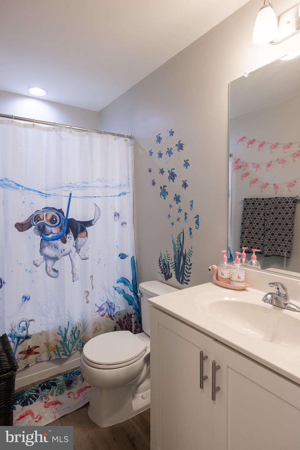 WHISPERING PINES - Residential