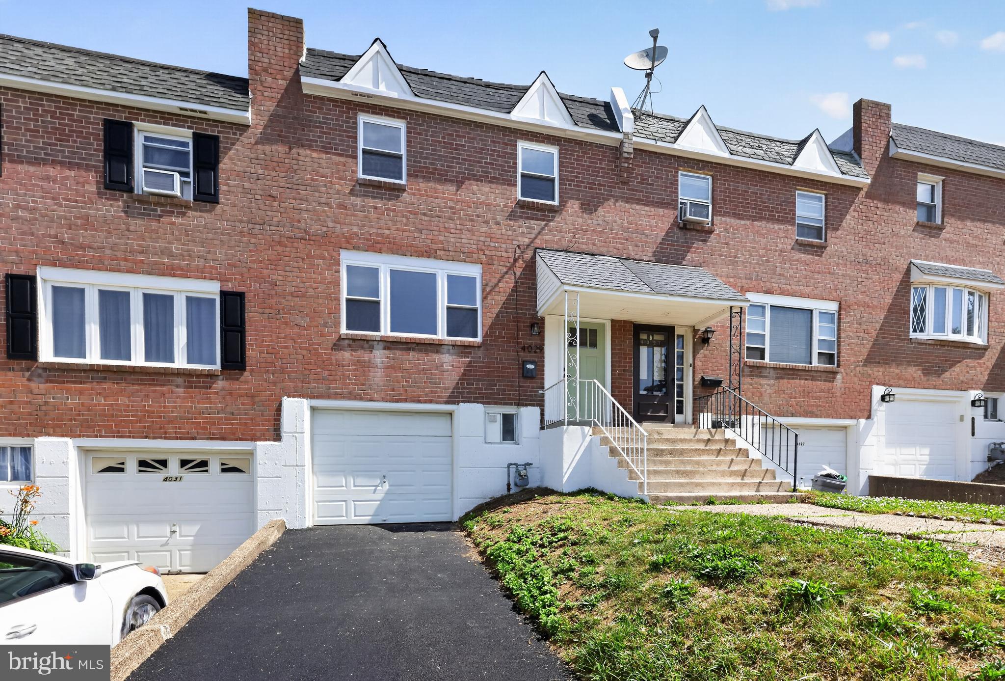 This beautifully renovated 3-bedroom, 2-bathroom home offers the perfect blend of modern finishes and functional living space. Step inside to a spacious and inviting living room that flows seamlessly into the dining area, creating an ideal layout for everyday living and entertaining. Brand-new flooring extends throughout the home, while the stunning kitchen features quartz countertops, custom cabinetry, and plenty of workspace for any home chef. Just off the kitchen, you’ll find a large backyard—perfect for hosting gatherings, summer barbecues, or simply enjoying the outdoors. Upstairs, the home offers three generously sized bedrooms and two full bathrooms, including an expansive primary suite complete with its own private en-suite bathroom. The basement provides a dedicated laundry area along with convenient access to the attached garage. With stylish updates throughout and plenty of space inside and out, this move-in-ready home is one you won’t want to miss. Schedule your private showing today!