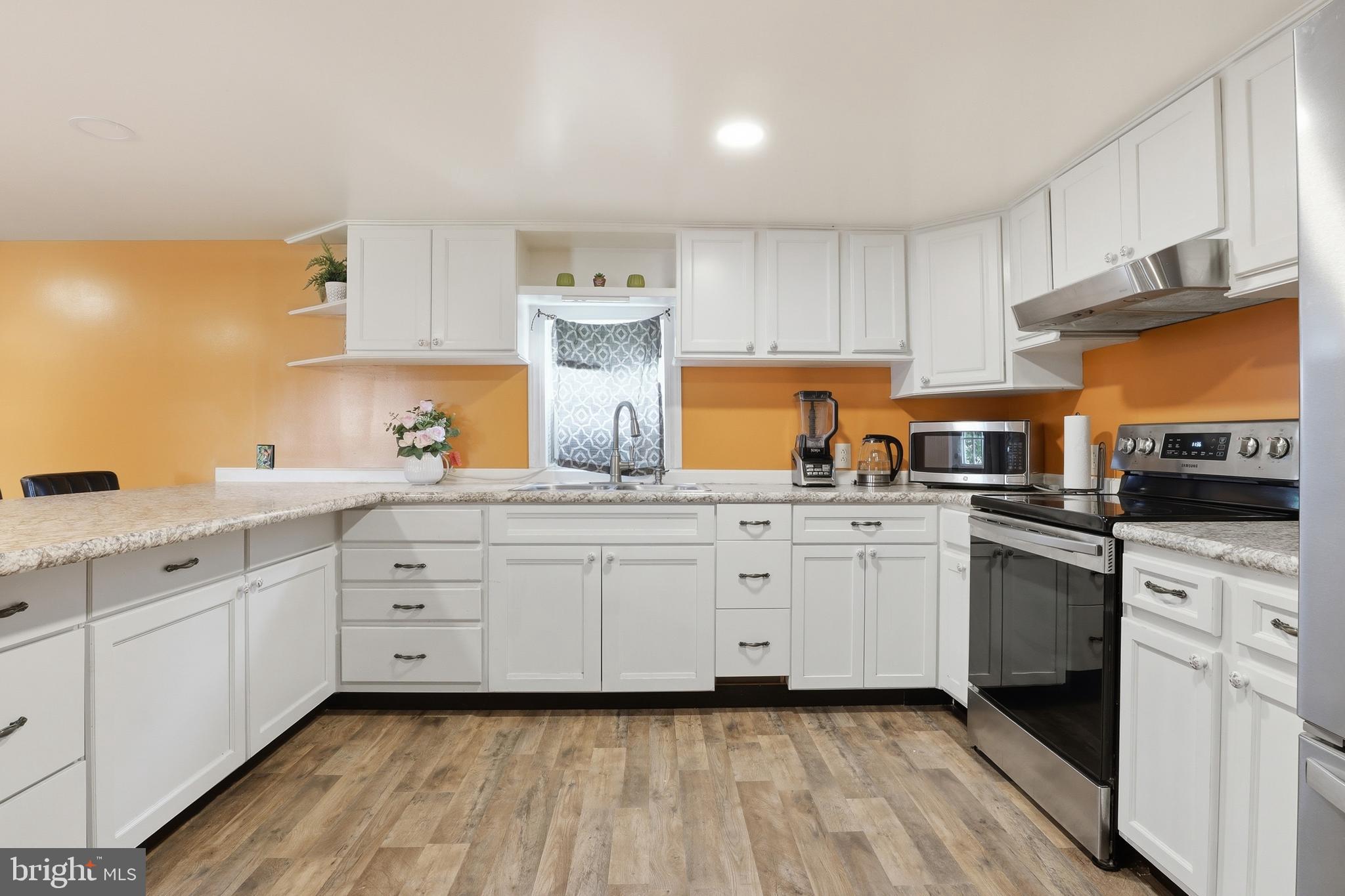CHESAPEAKE ESTATES - Residential