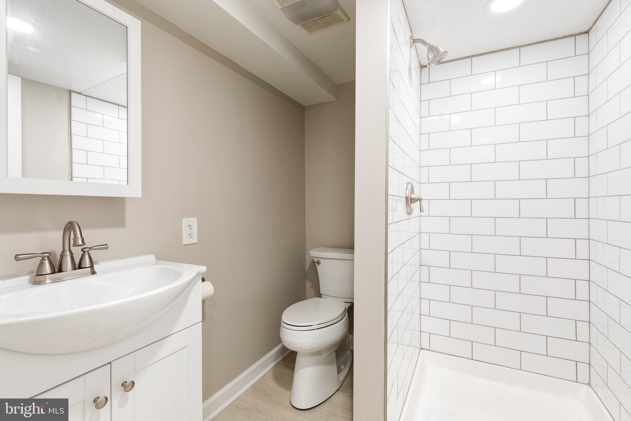 ROBERN PARK - Residential