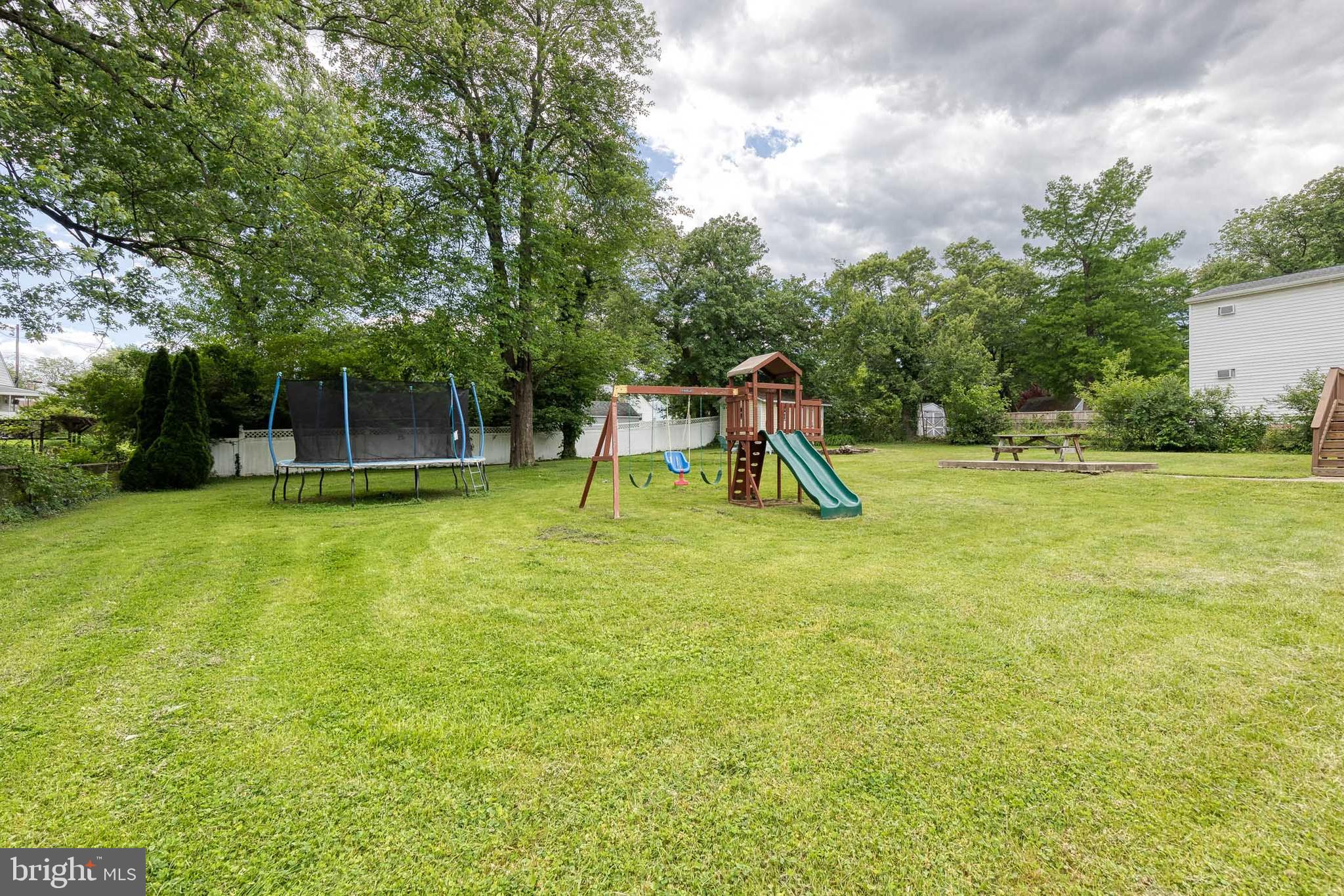 ROBERN PARK - Residential