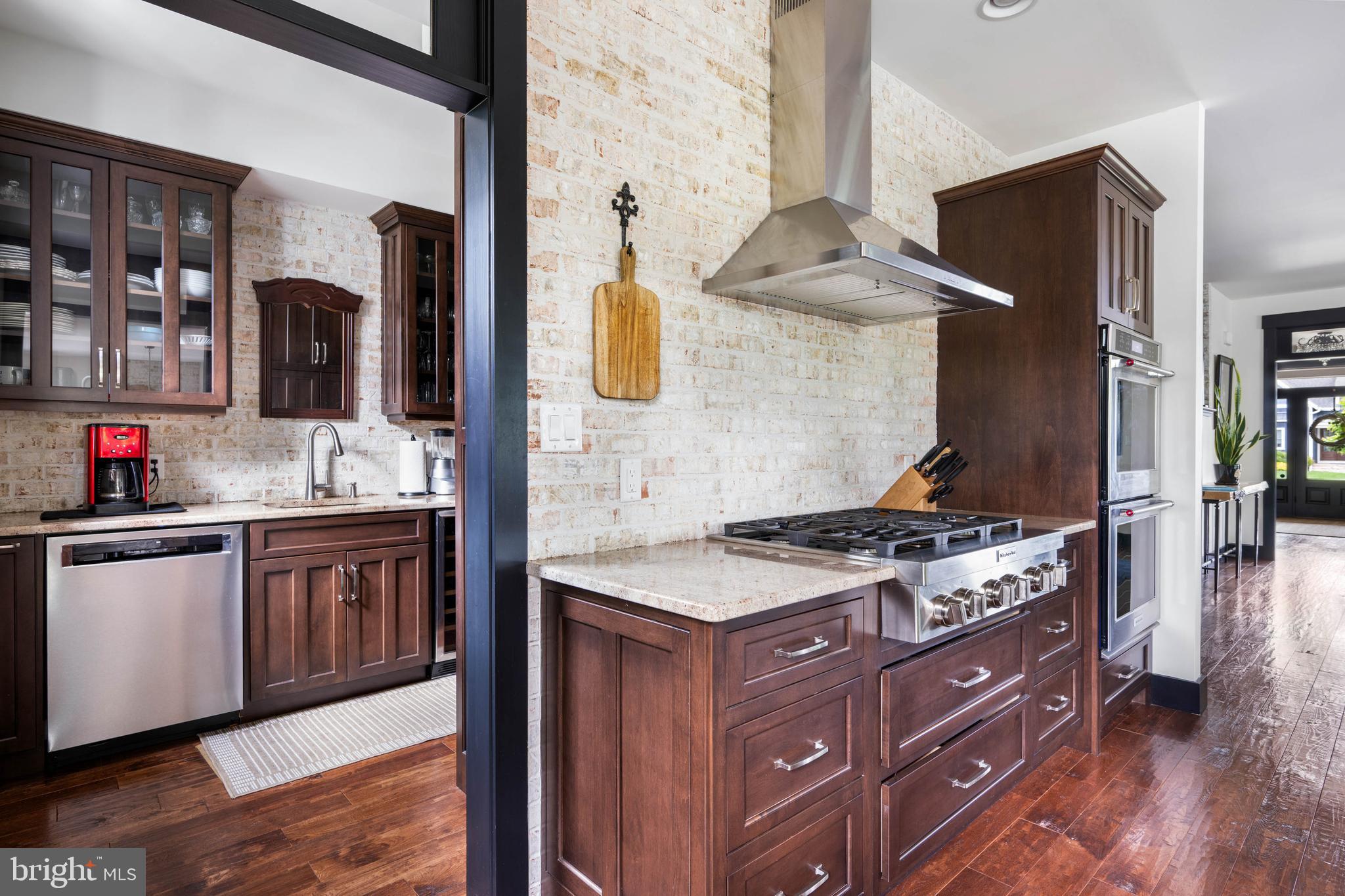 MARINERS RETREAT - Residential