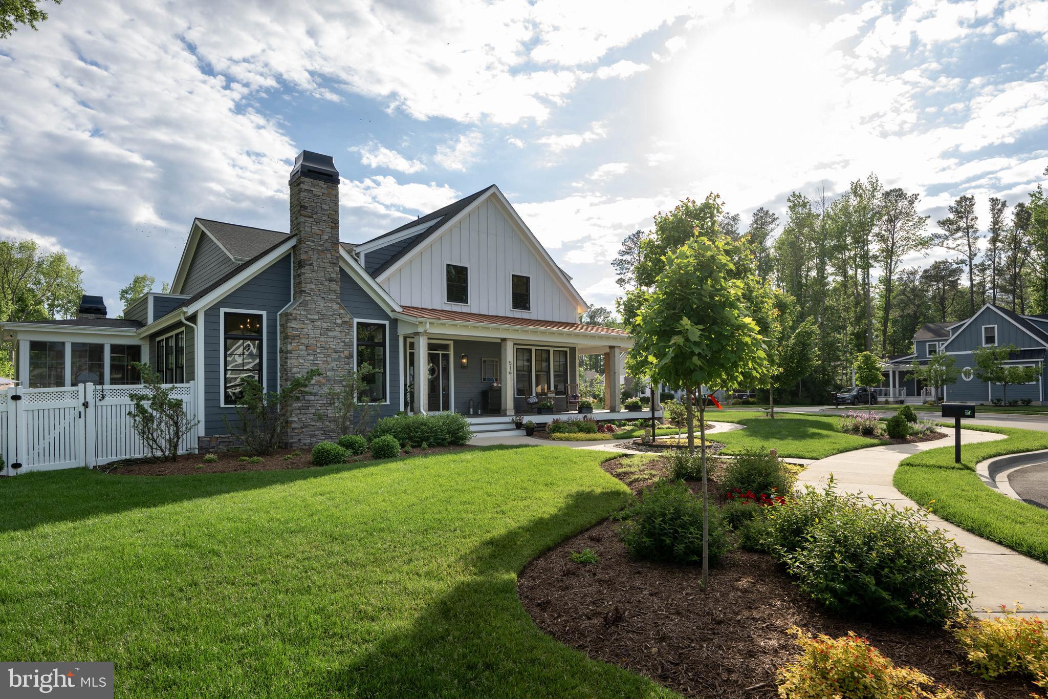 MARINERS RETREAT - Residential