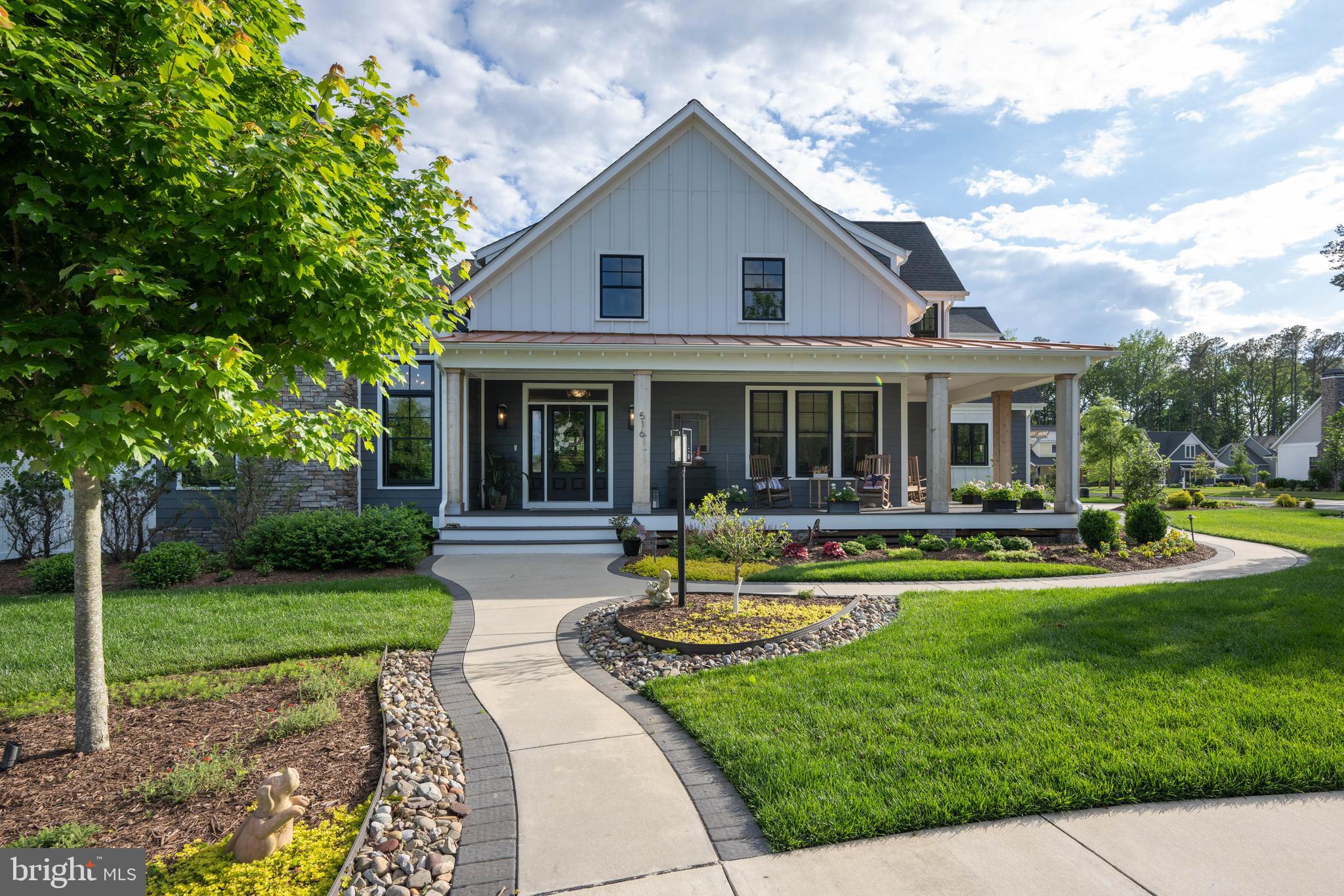 MARINERS RETREAT - Residential