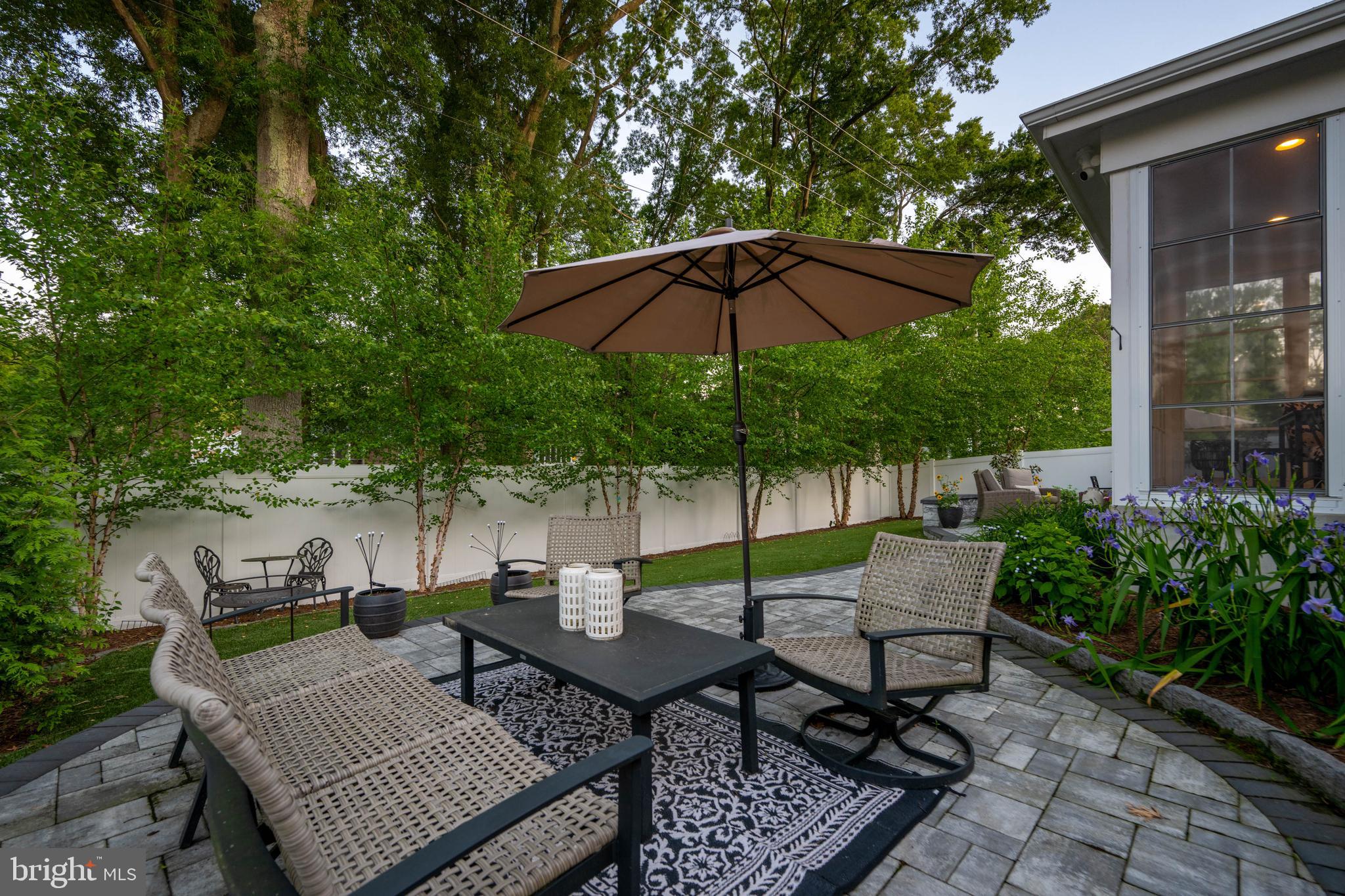 MARINERS RETREAT - Residential