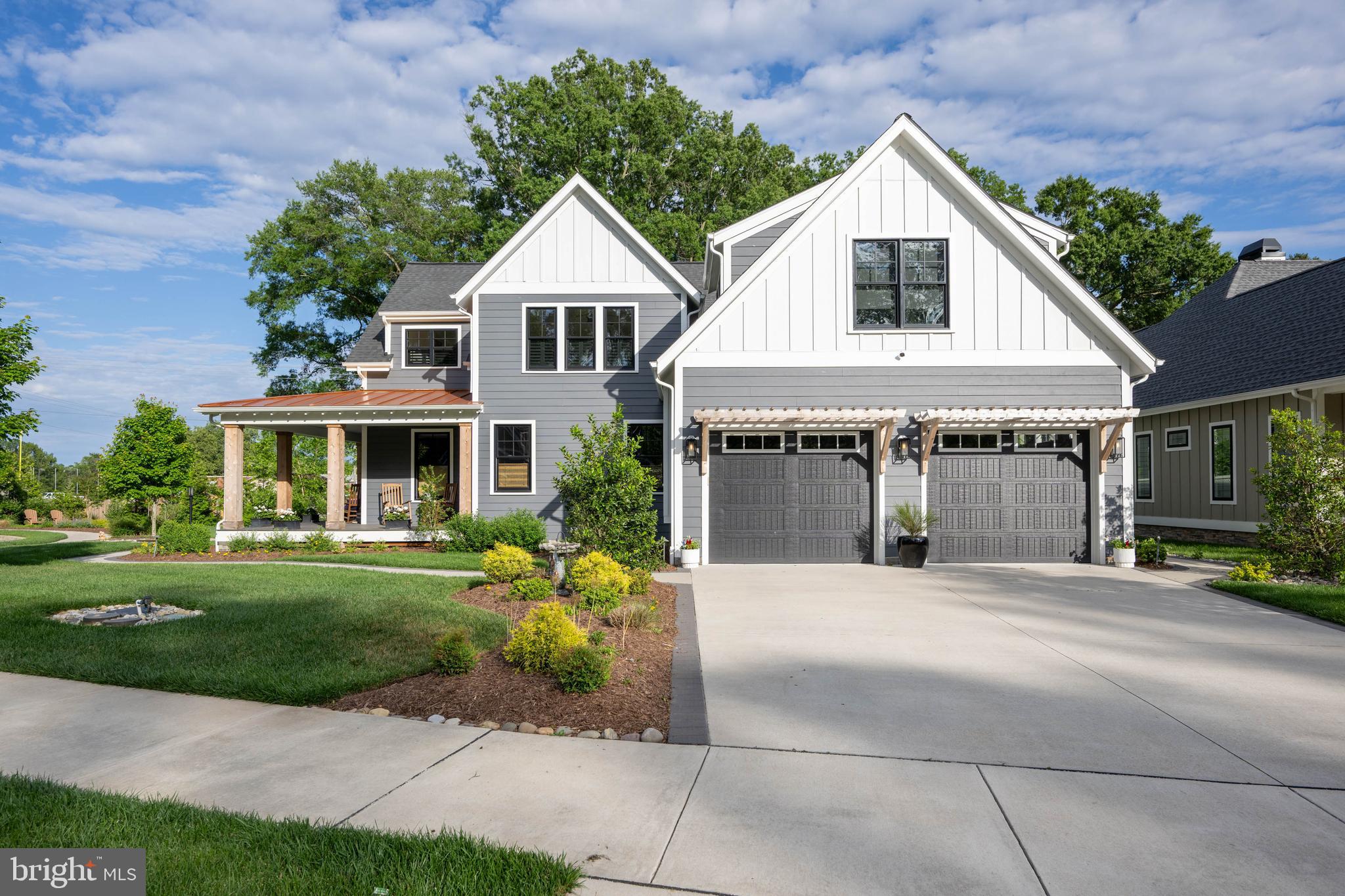 MARINERS RETREAT - Residential