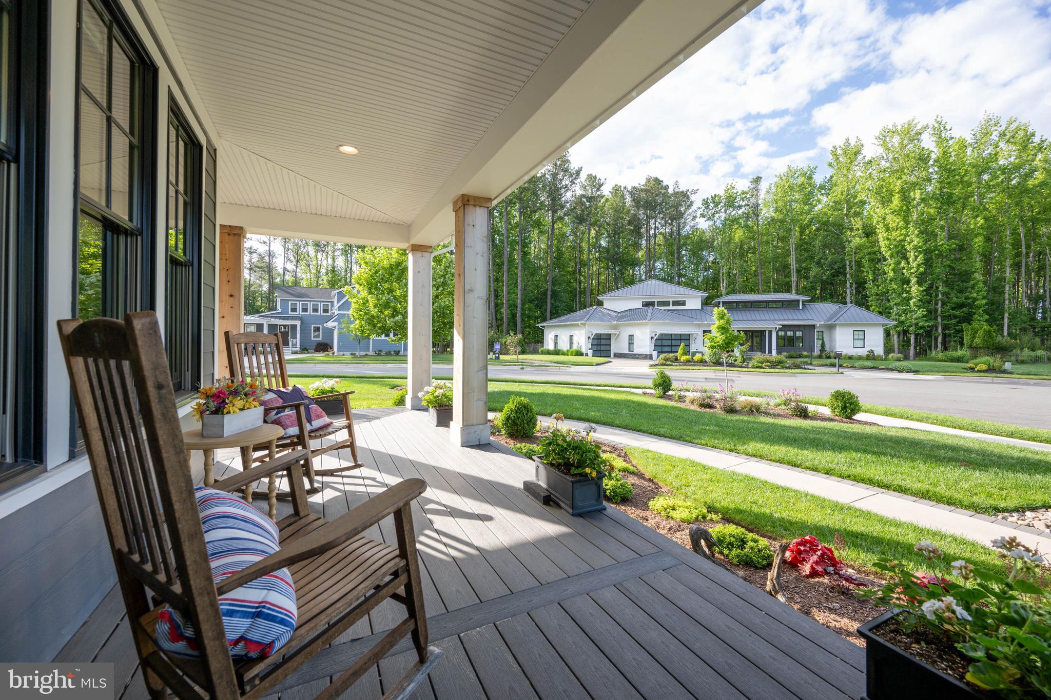 MARINERS RETREAT - Residential