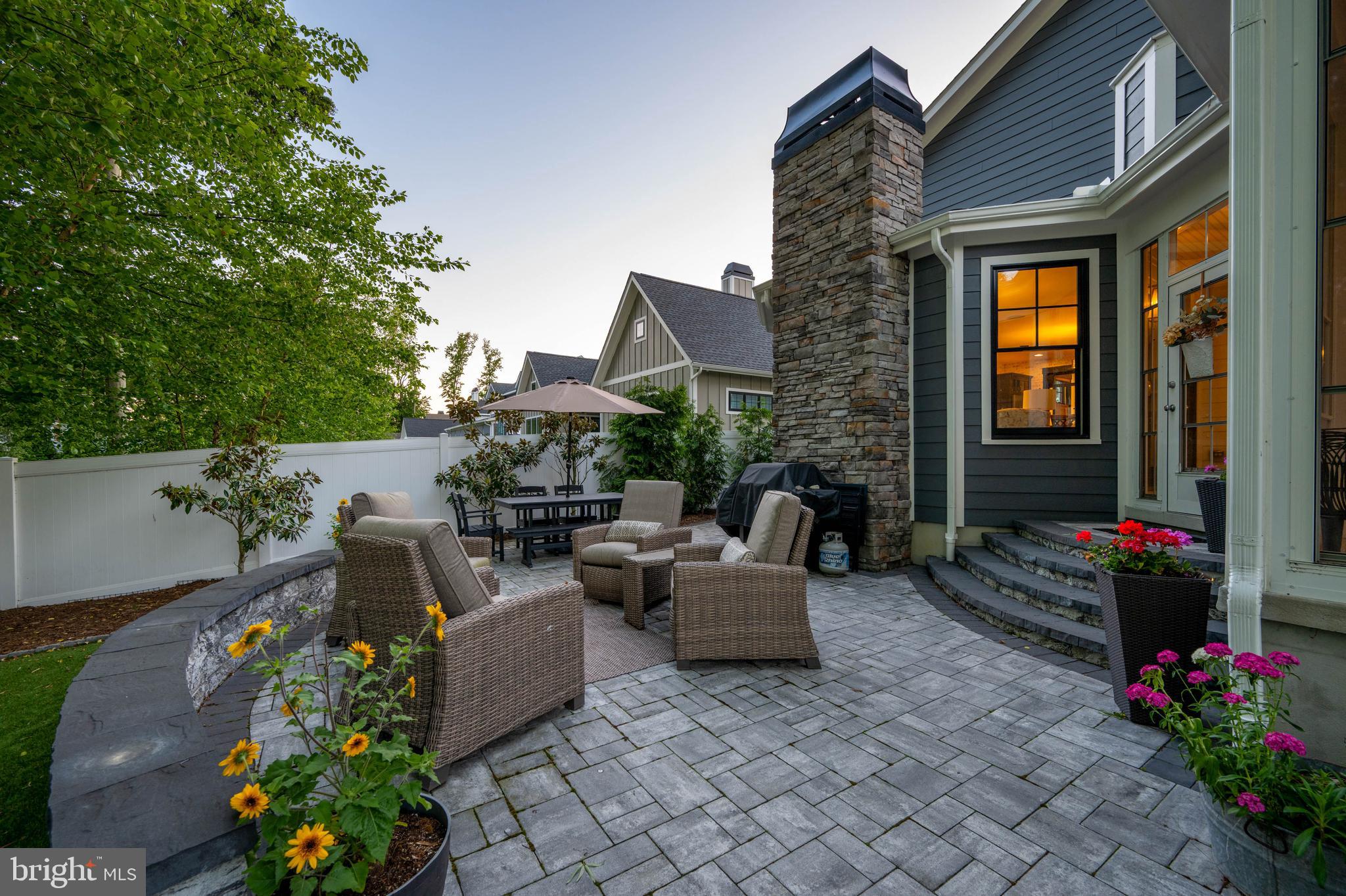 MARINERS RETREAT - Residential