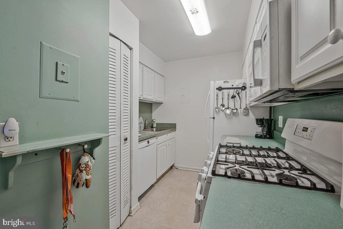 FAIRWINDS OF ANNAPOLIS - Residential