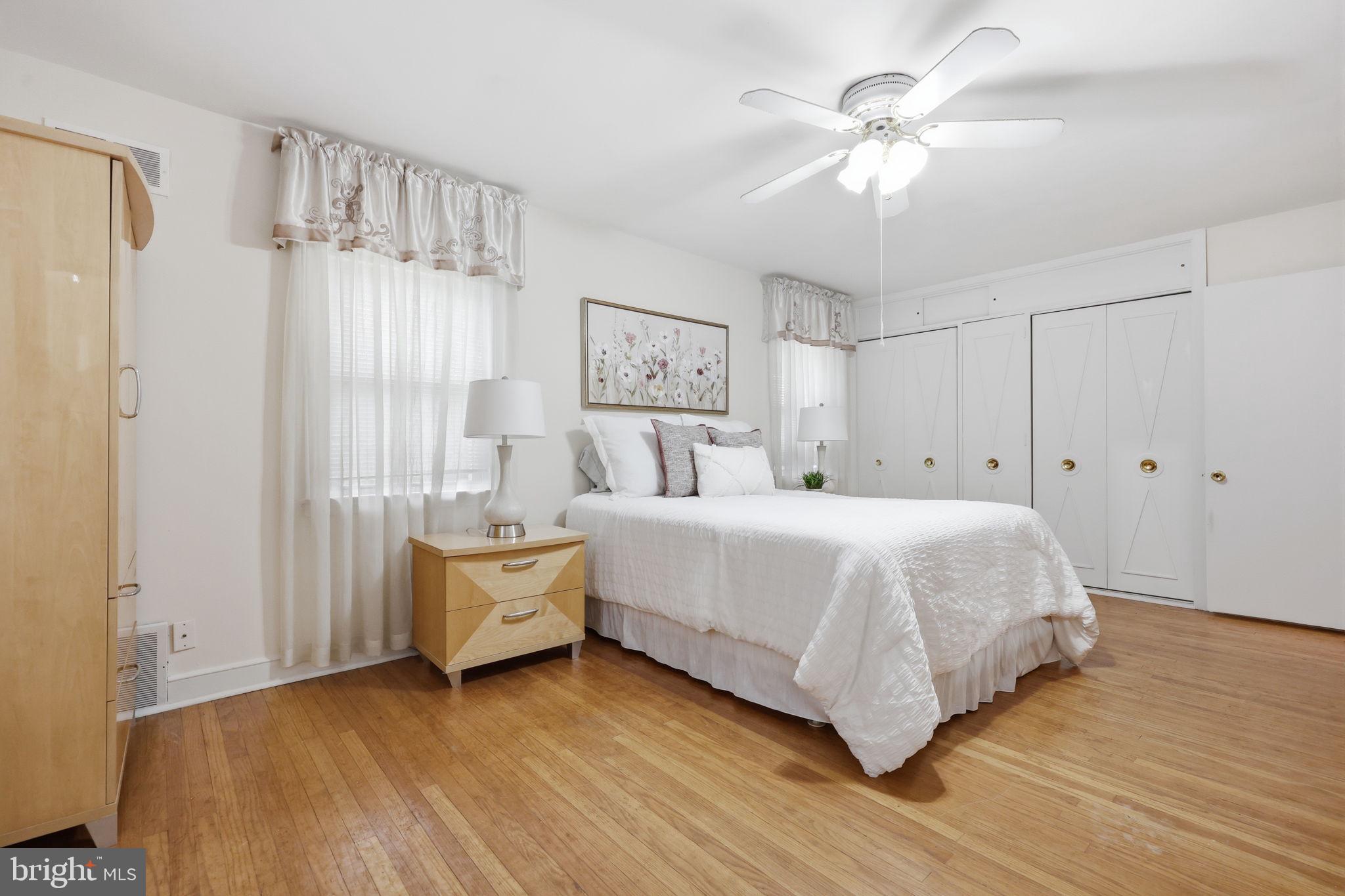 OAK LANE MANOR - Residential