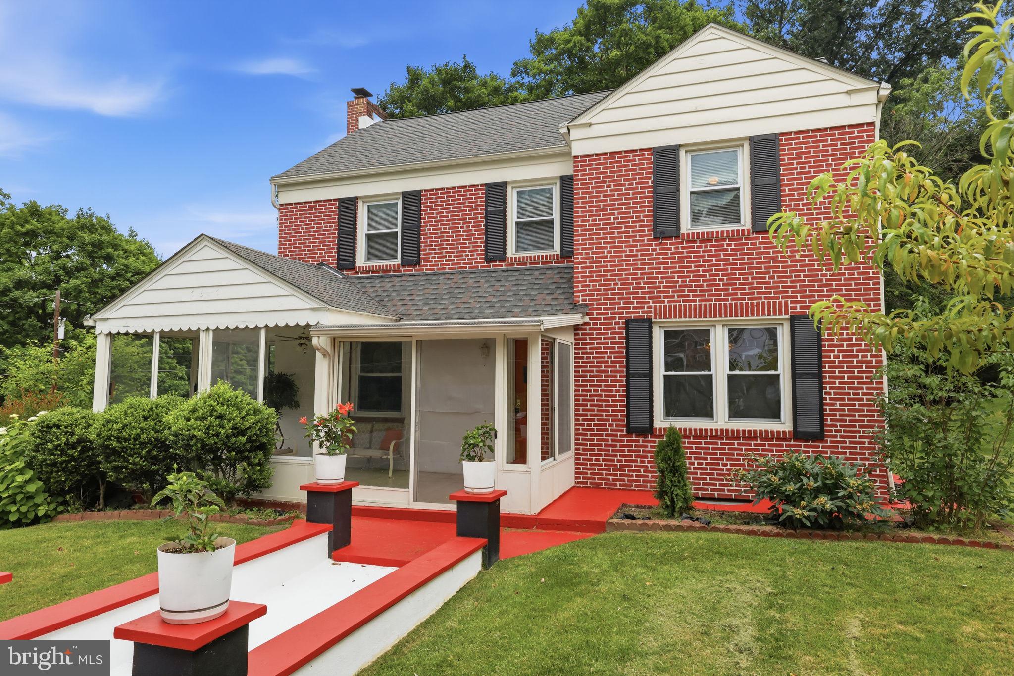 OAK LANE MANOR - Residential