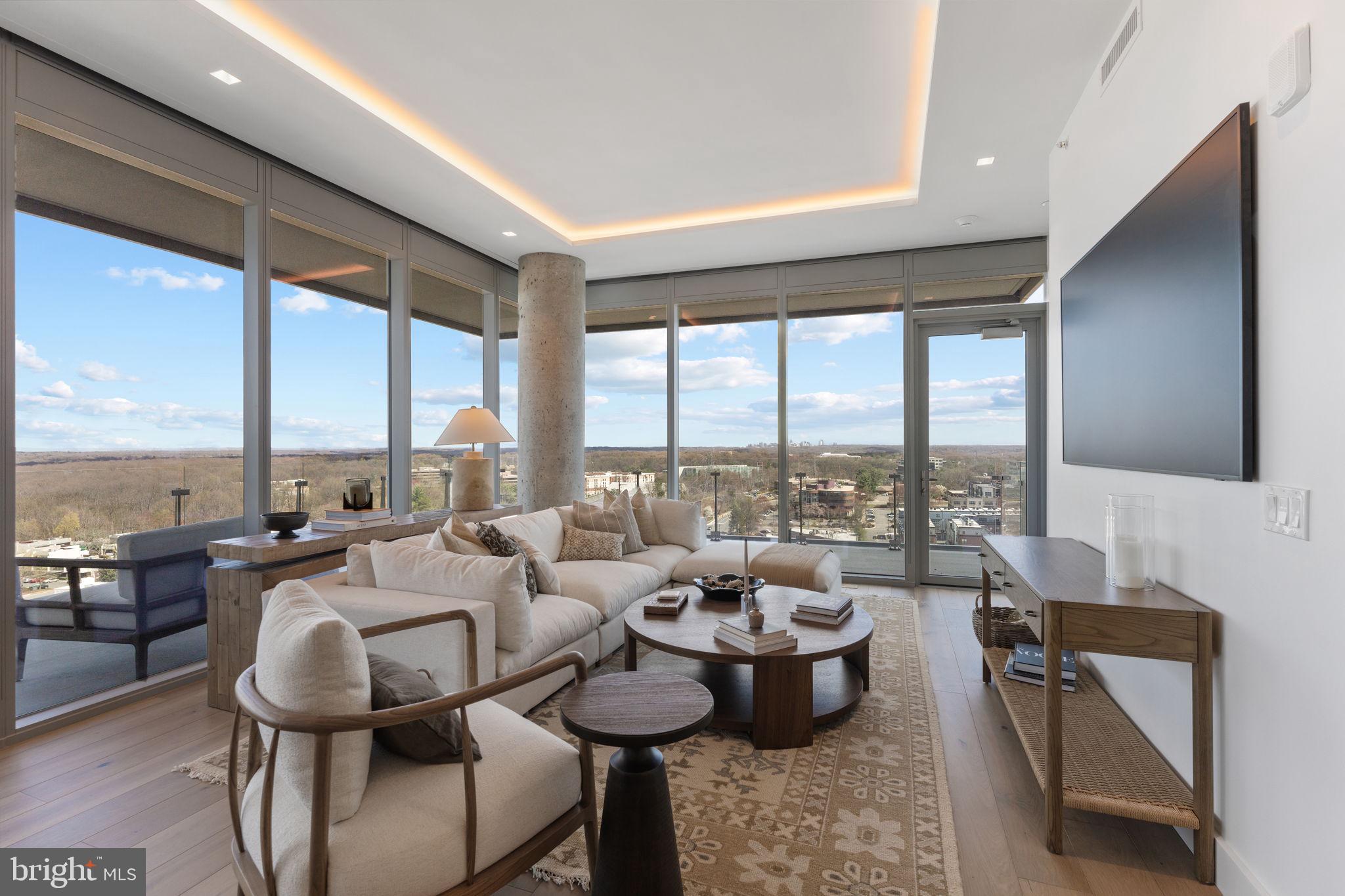 RESTON - Residential