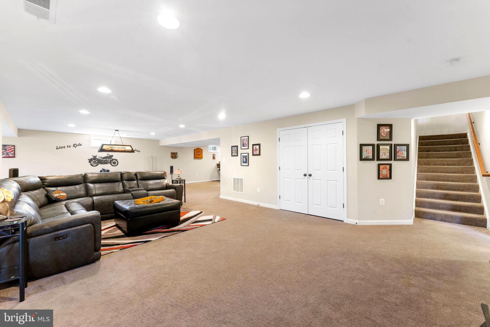 ALDIE ESTATES - Residential