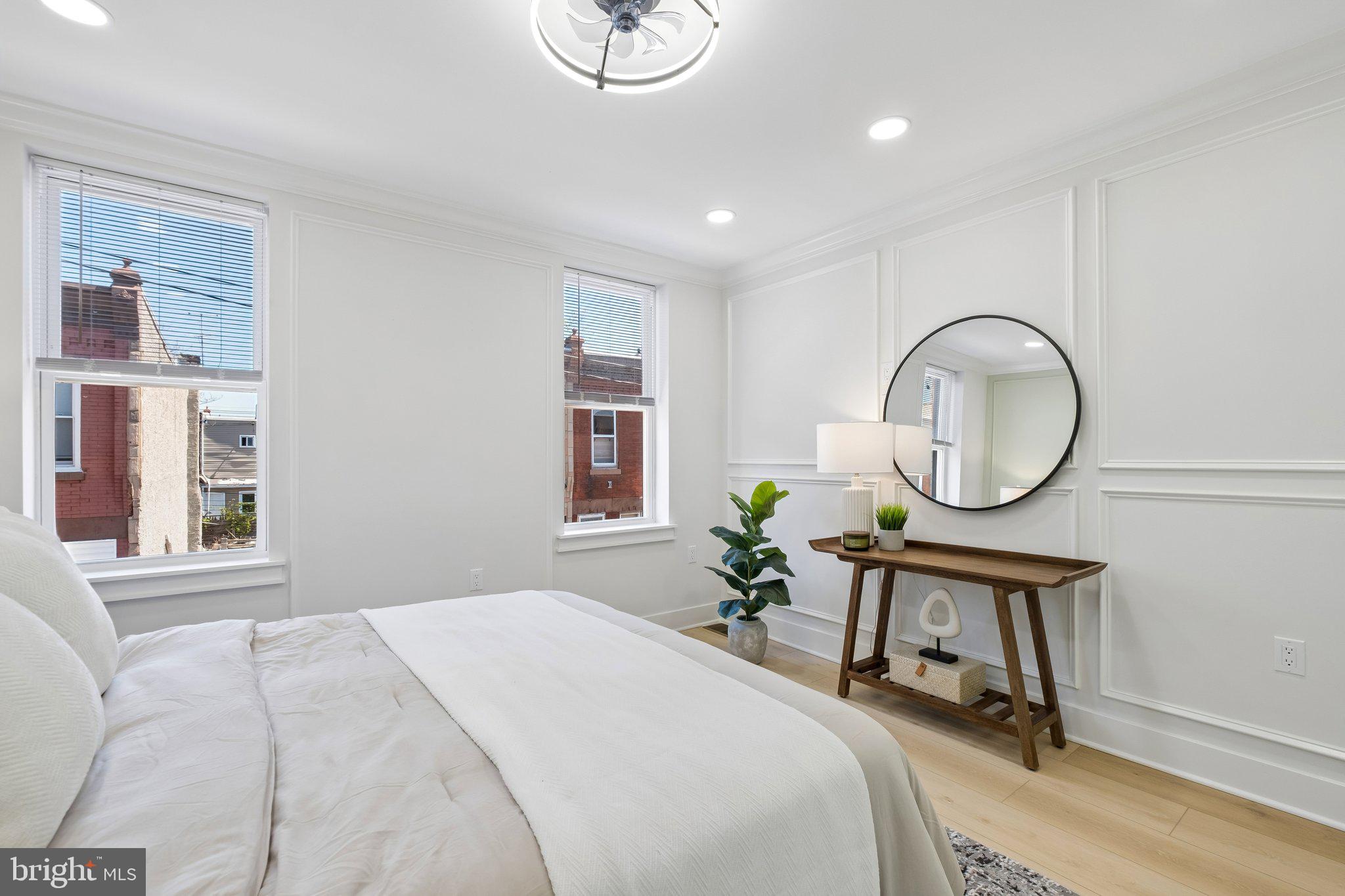 PORT RICHMOND - Residential