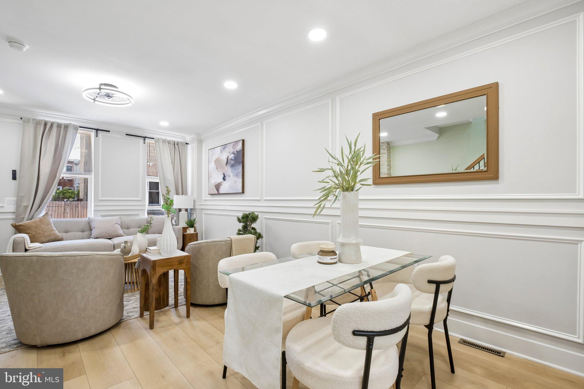 PORT RICHMOND - Residential