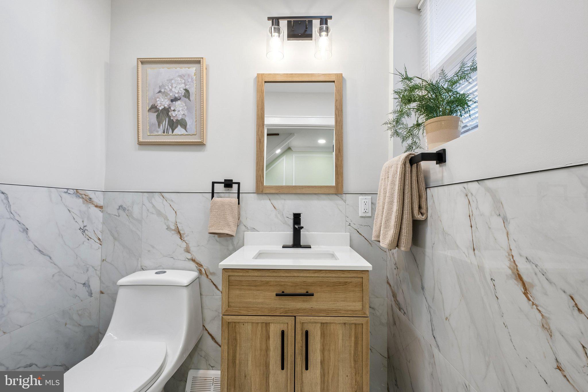 PORT RICHMOND - Residential