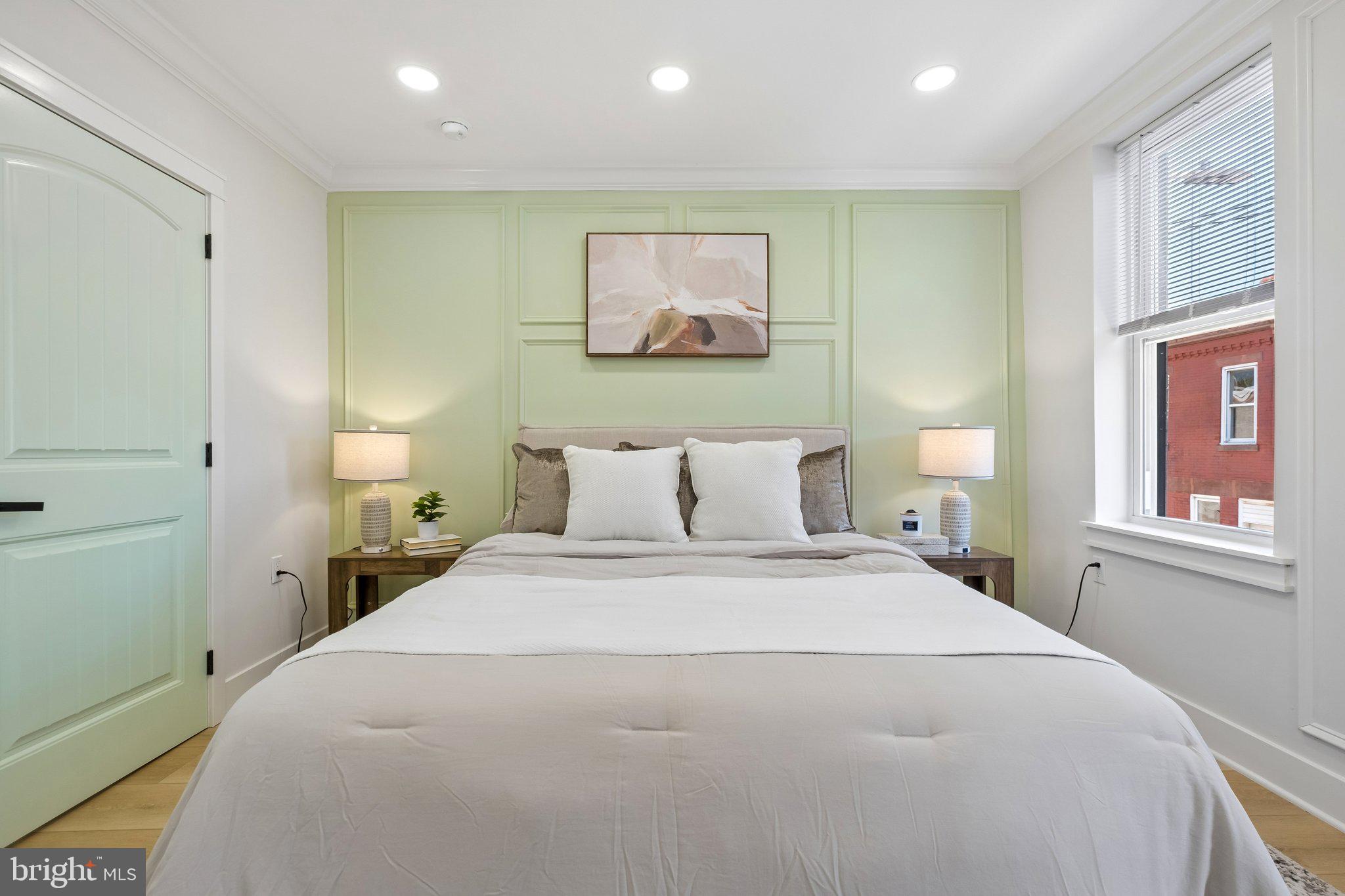 PORT RICHMOND - Residential