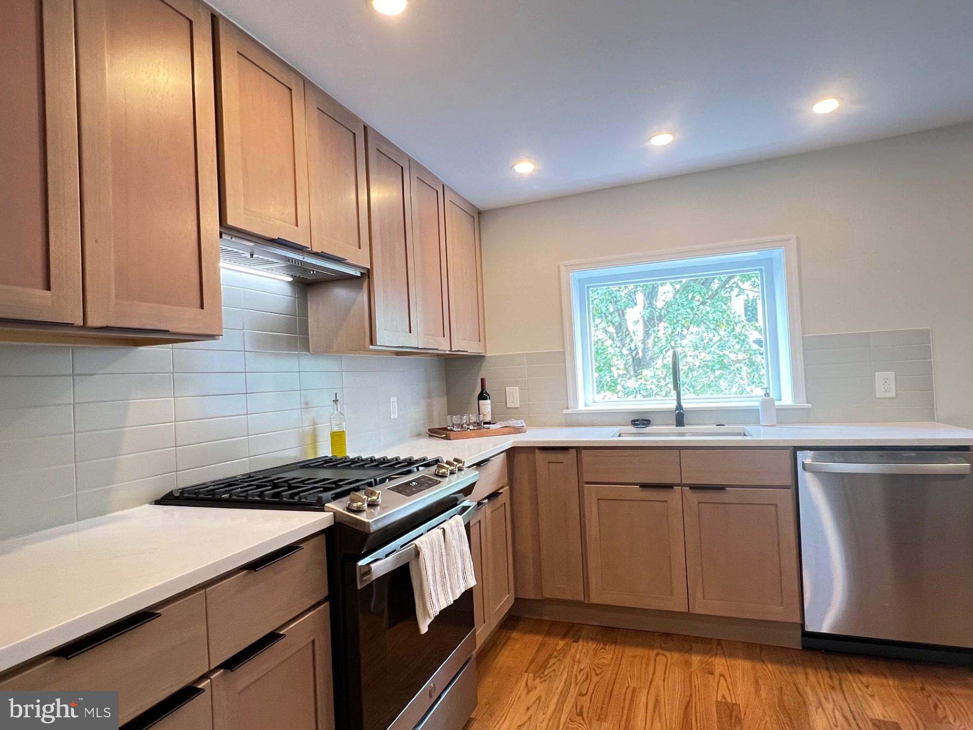 MANAYUNK - Residential