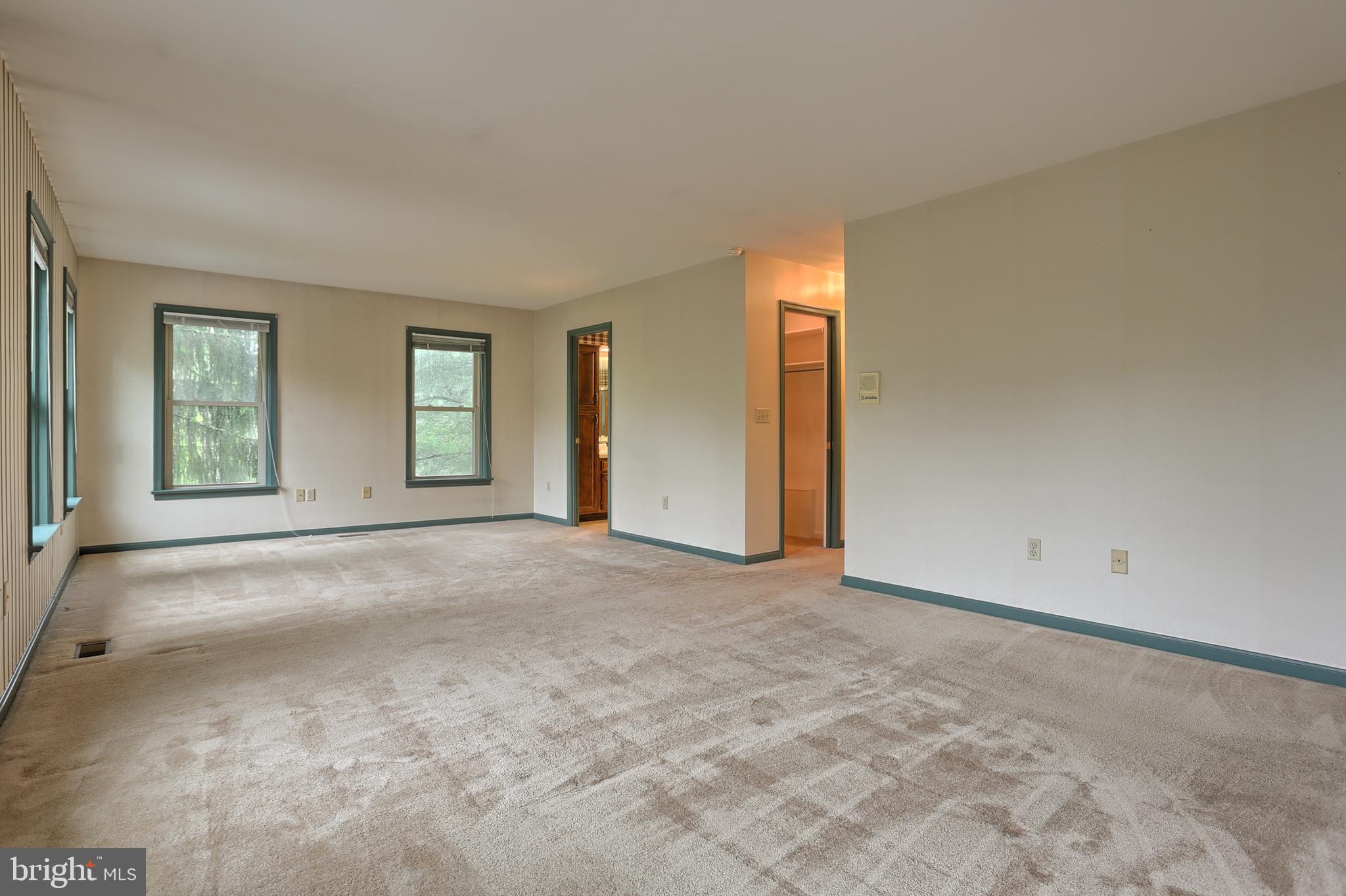 OAKMONT - Residential