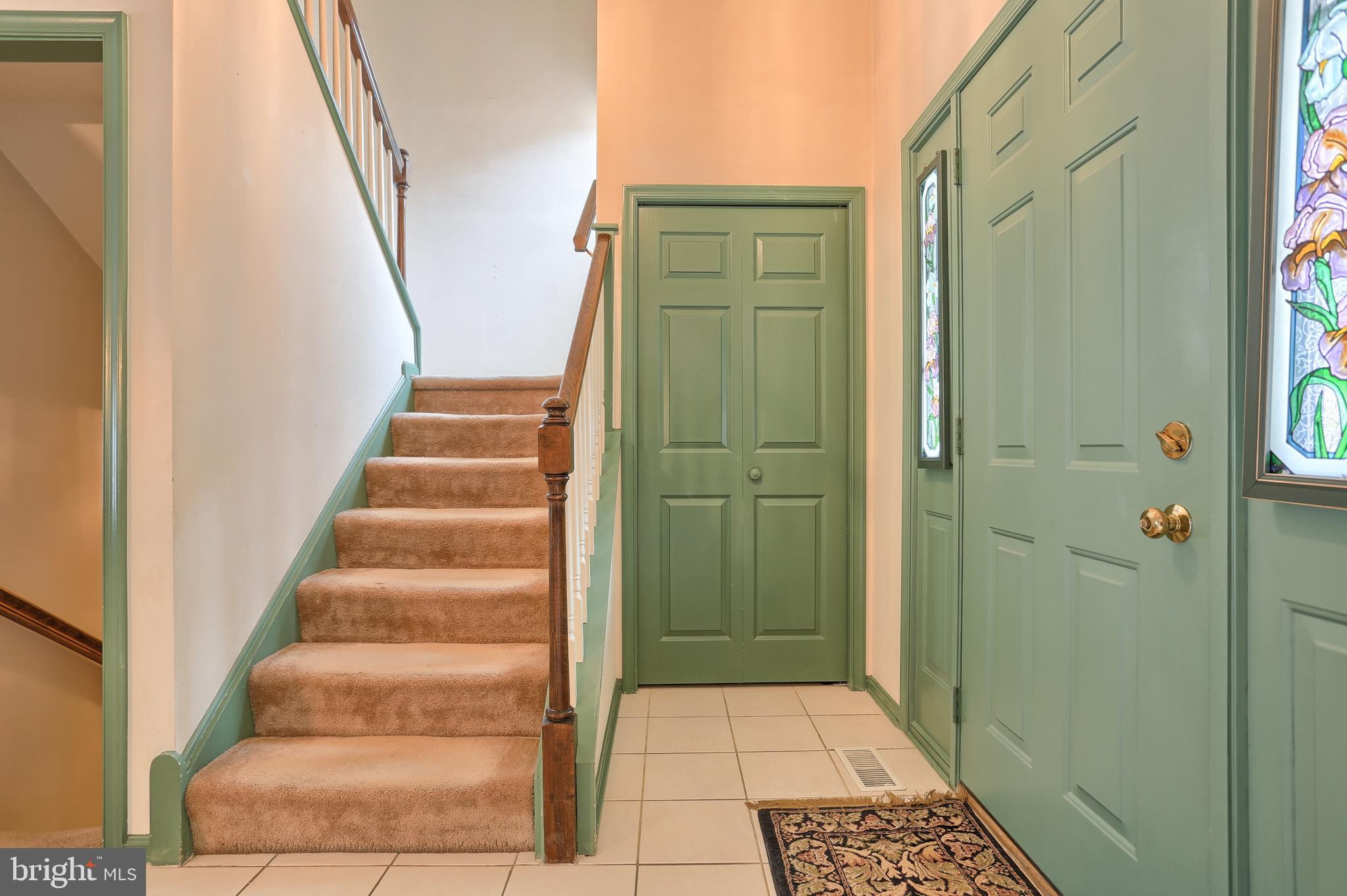 OAKMONT - Residential
