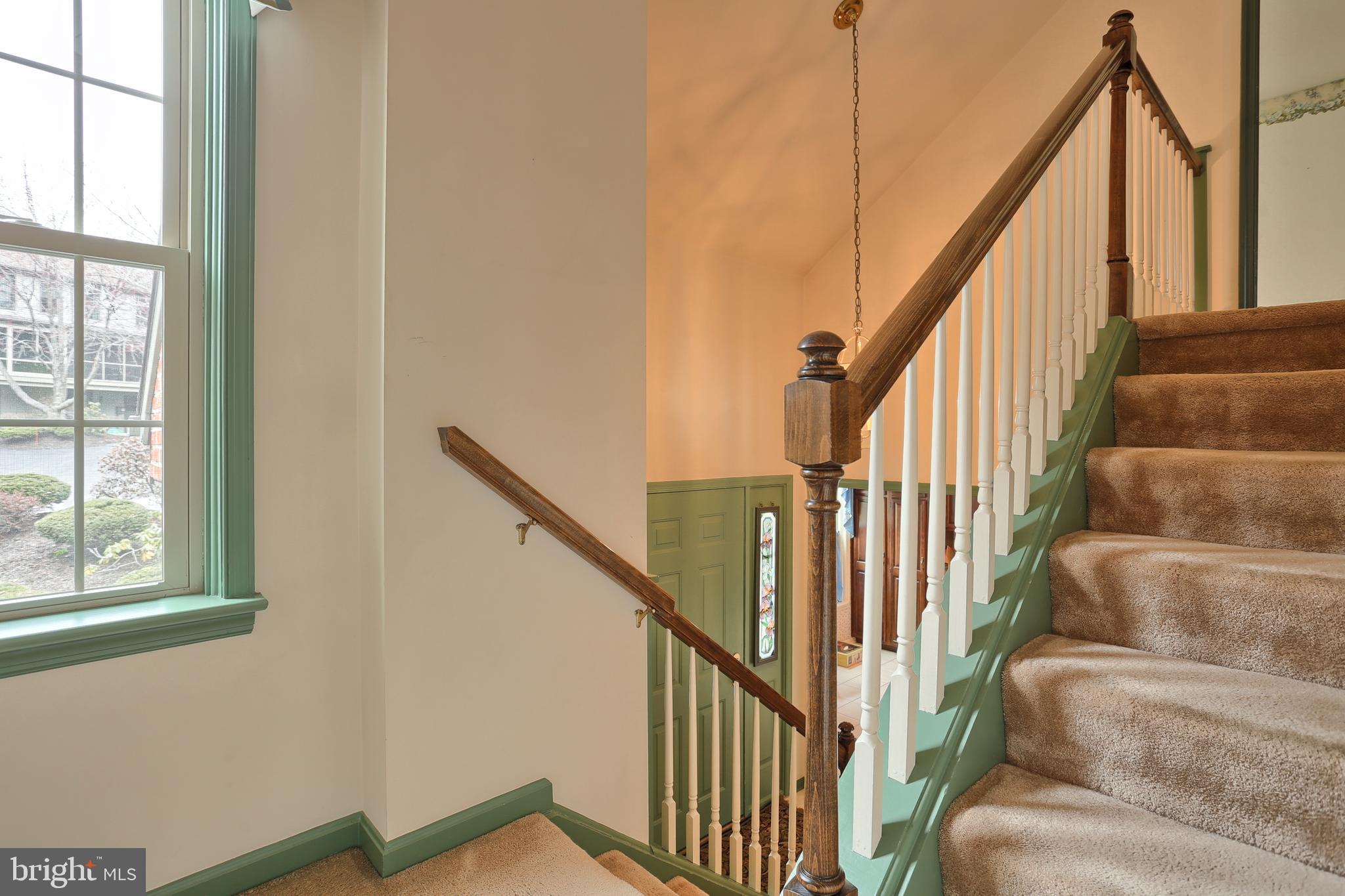 OAKMONT - Residential