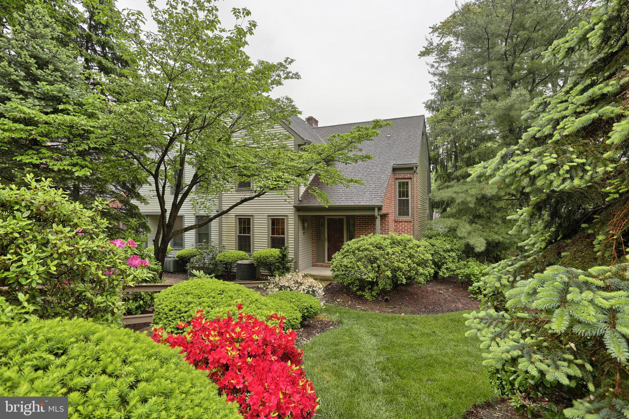 OAKMONT - Residential