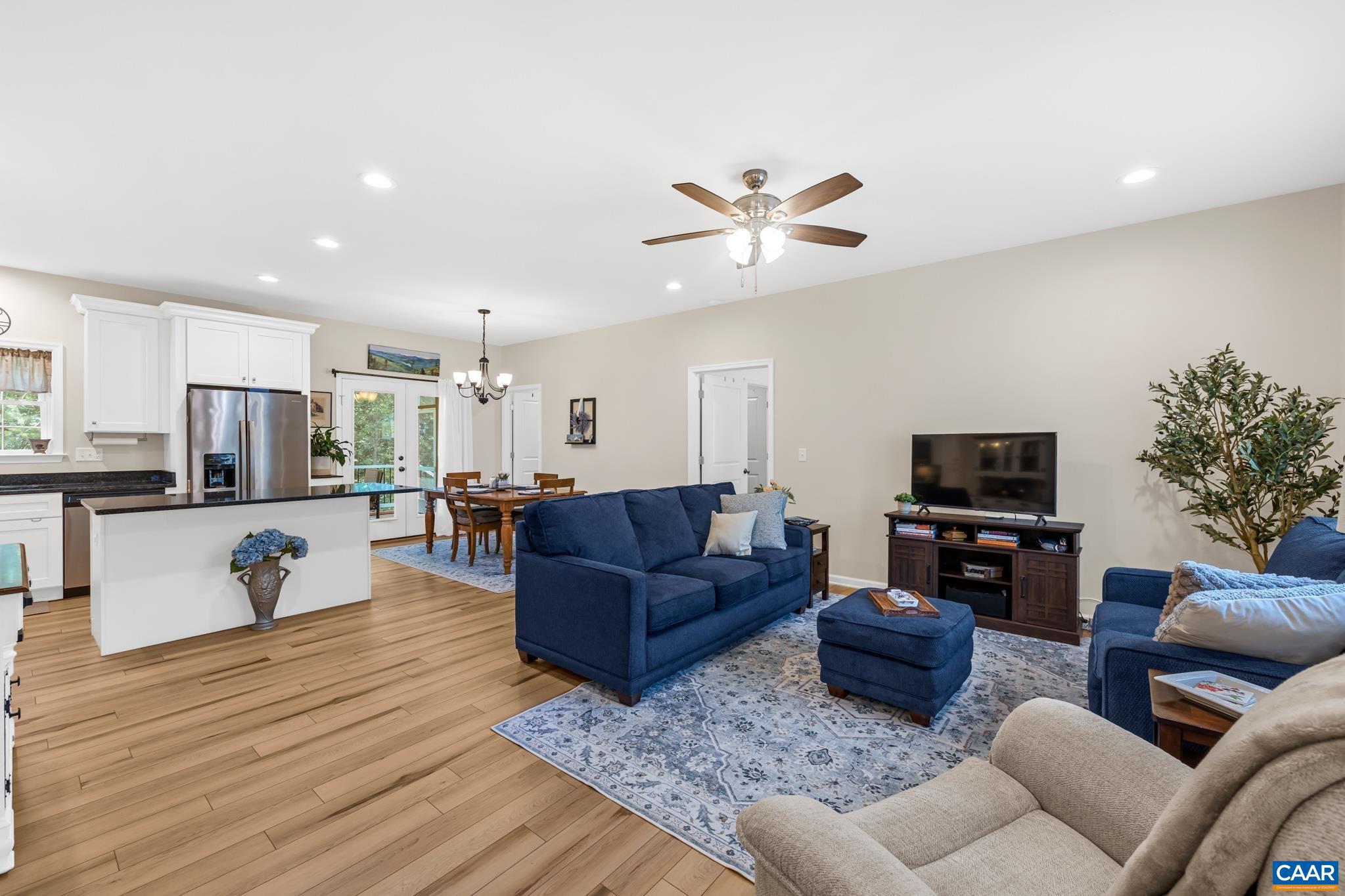 BARRINGTON PLACE - Residential