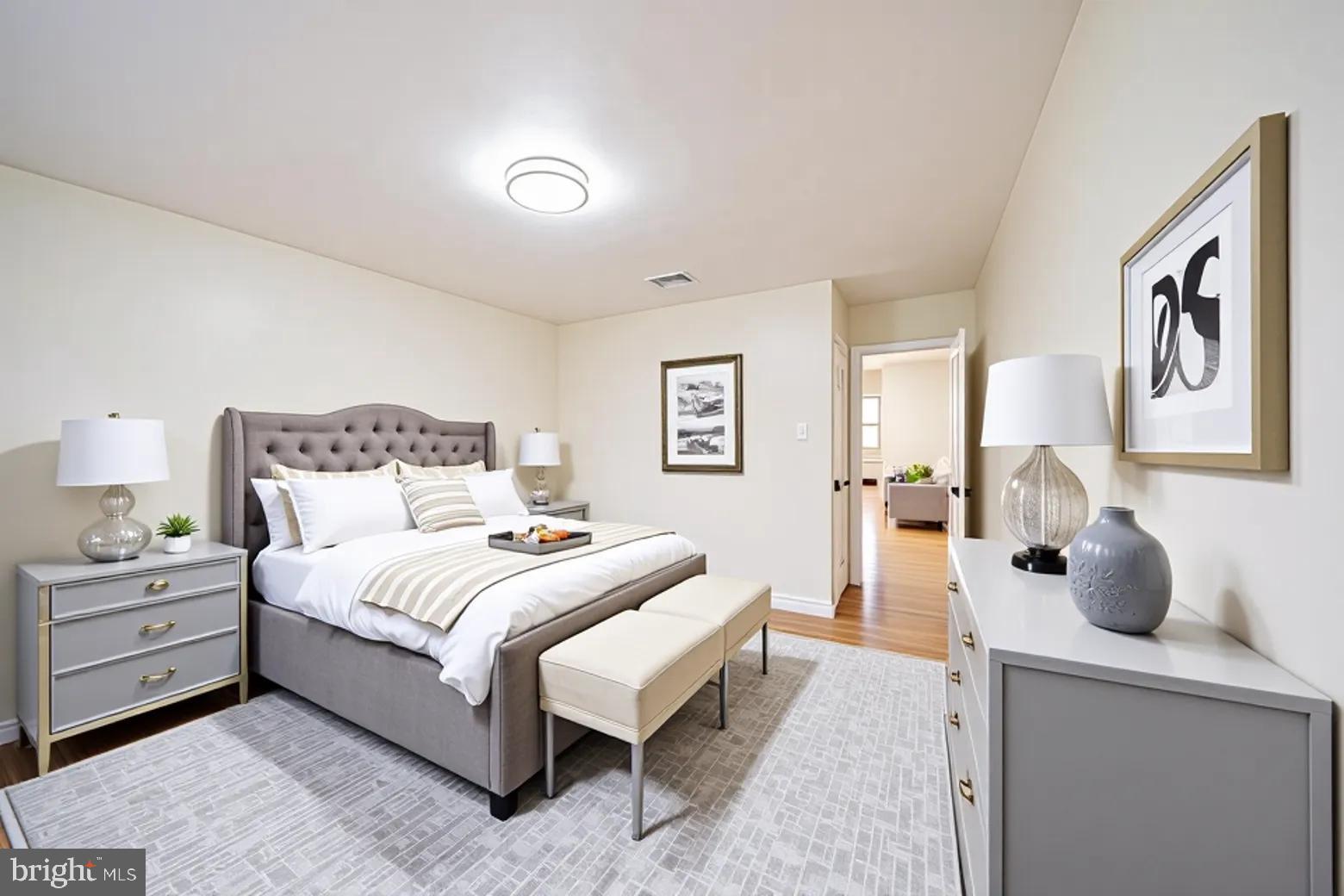 LAWNCREST - Residential