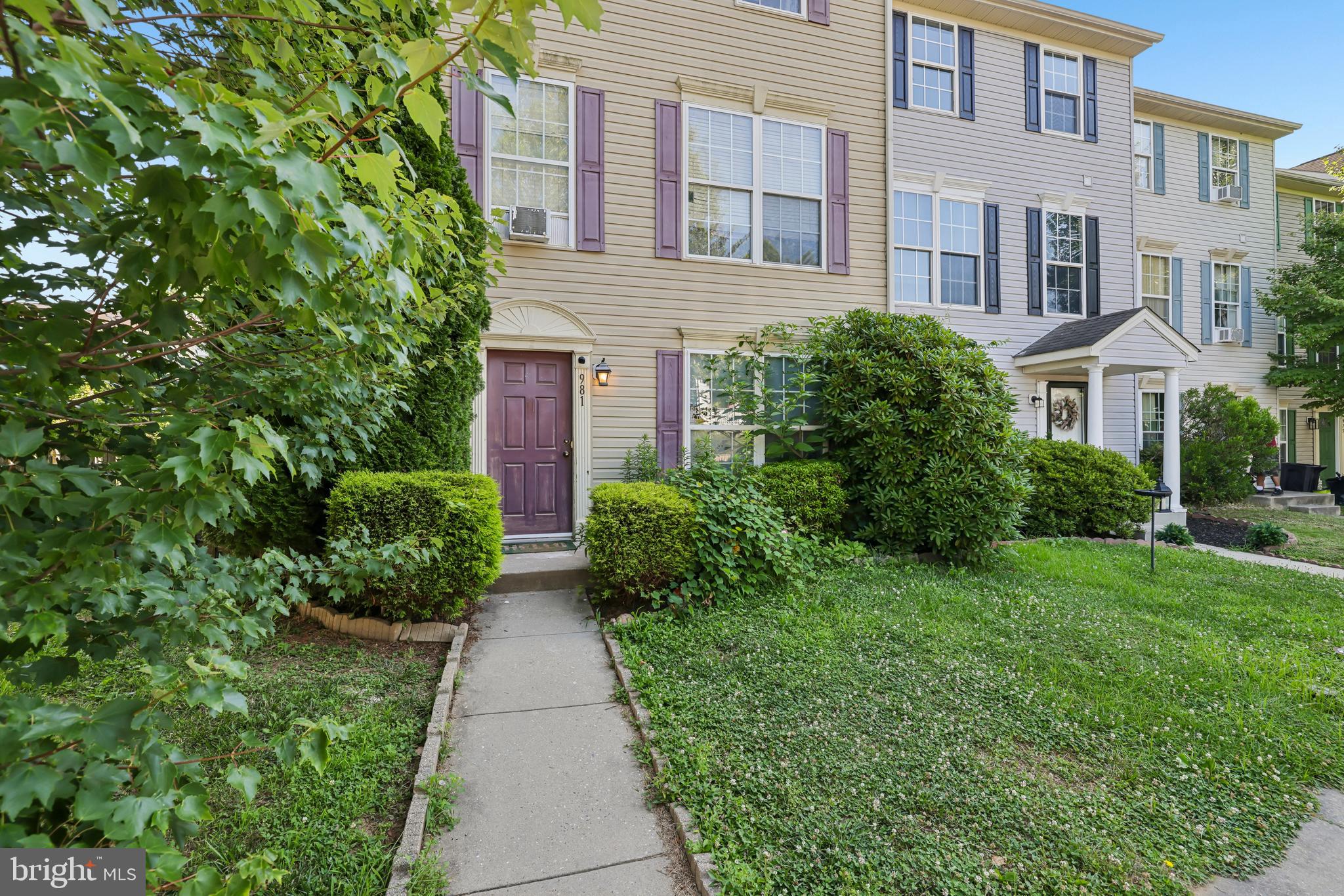 WEST SHORE - Residential