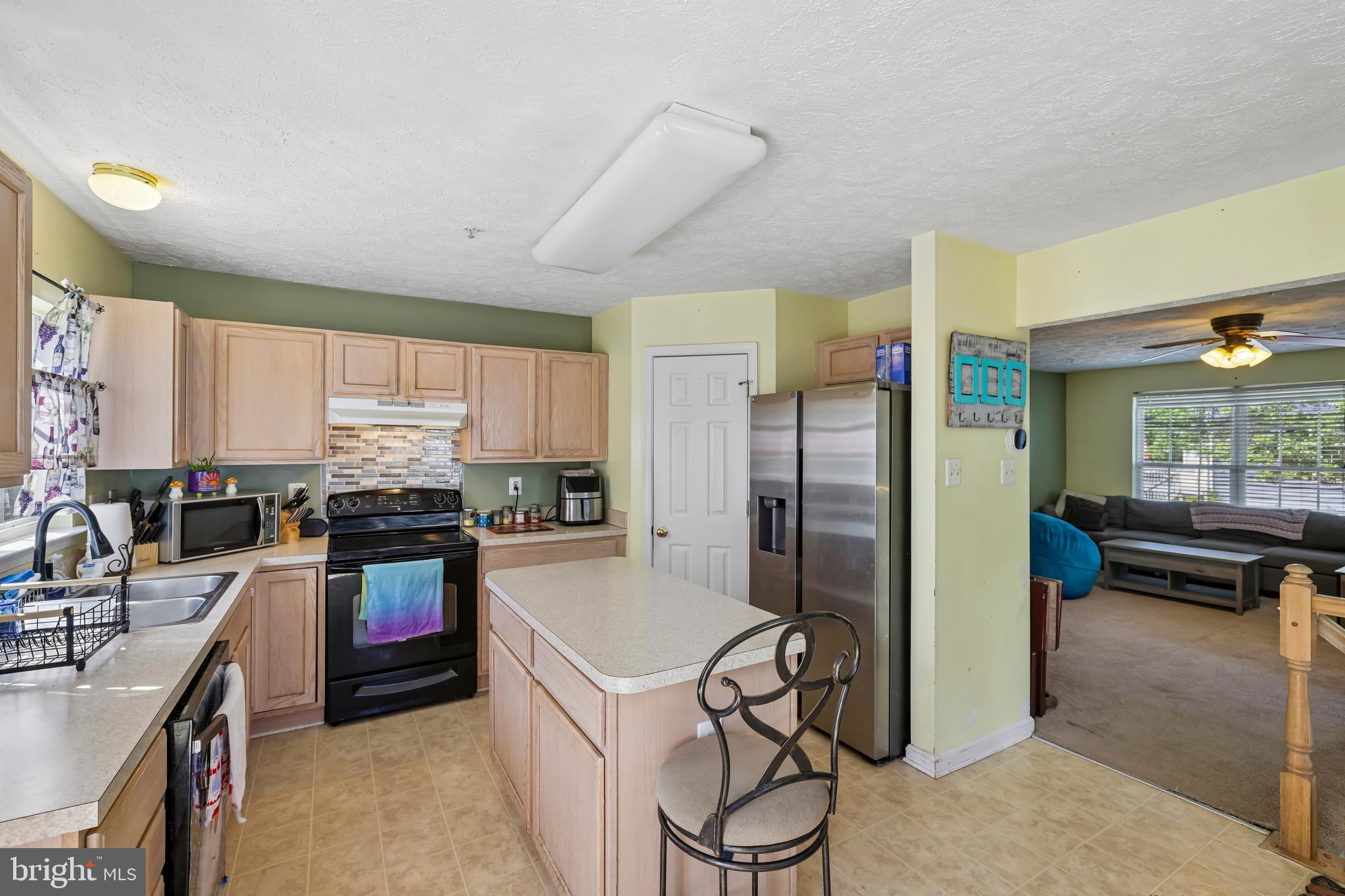 WEST SHORE - Residential