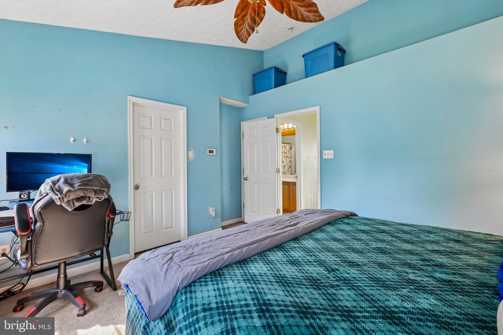WEST SHORE - Residential