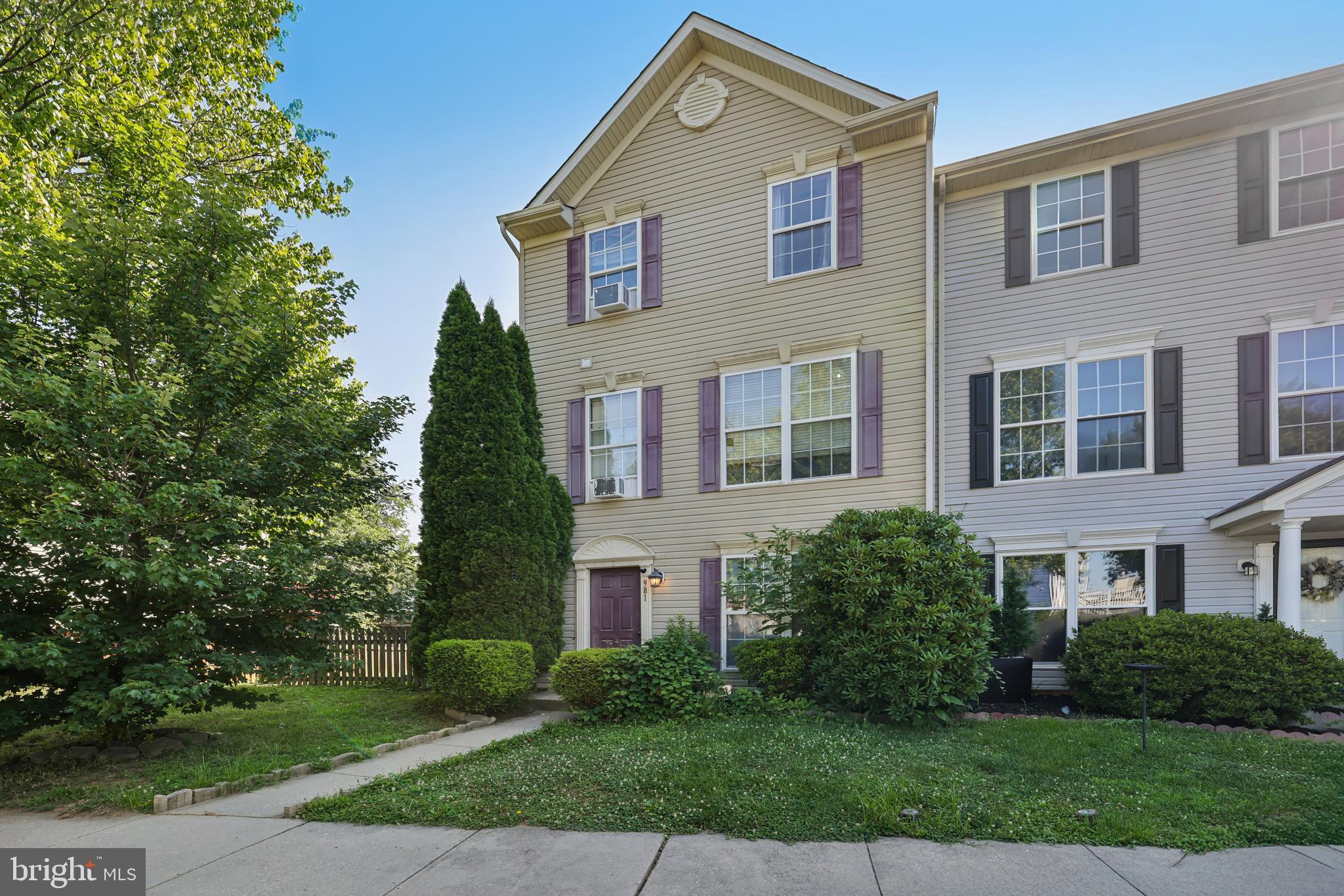 WEST SHORE - Residential