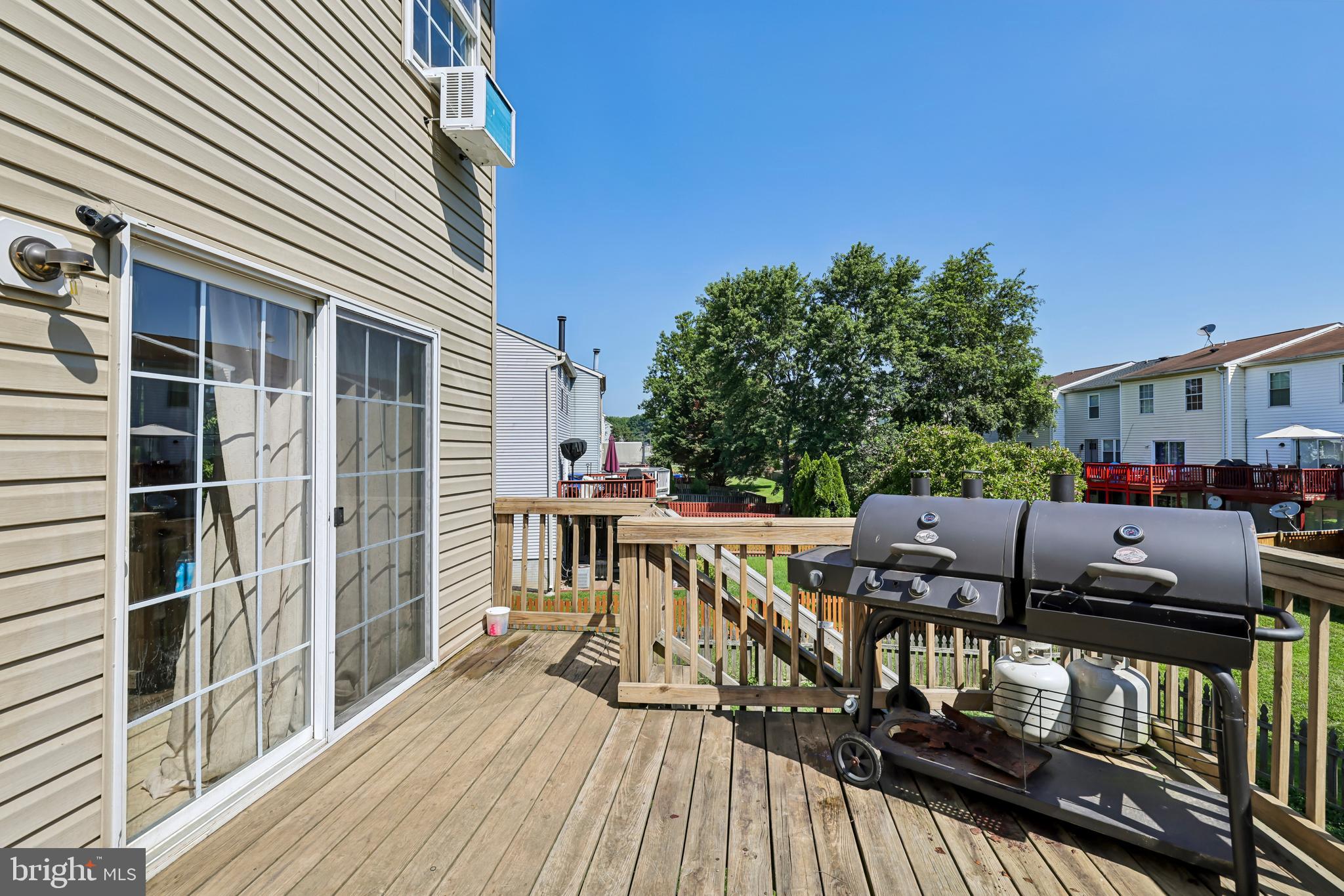 WEST SHORE - Residential