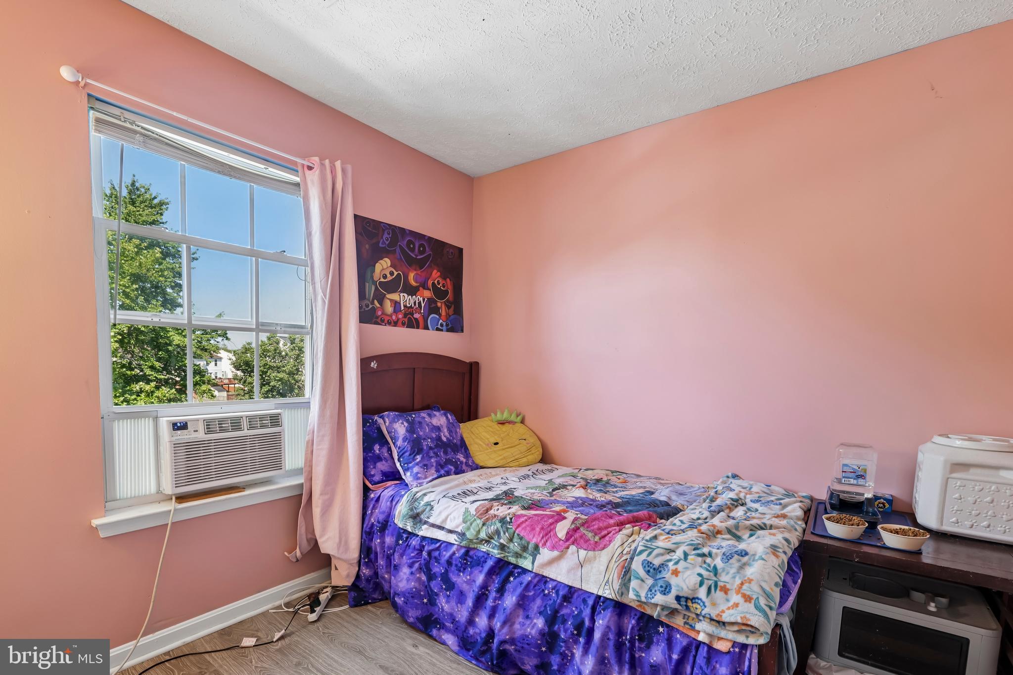 WEST SHORE - Residential