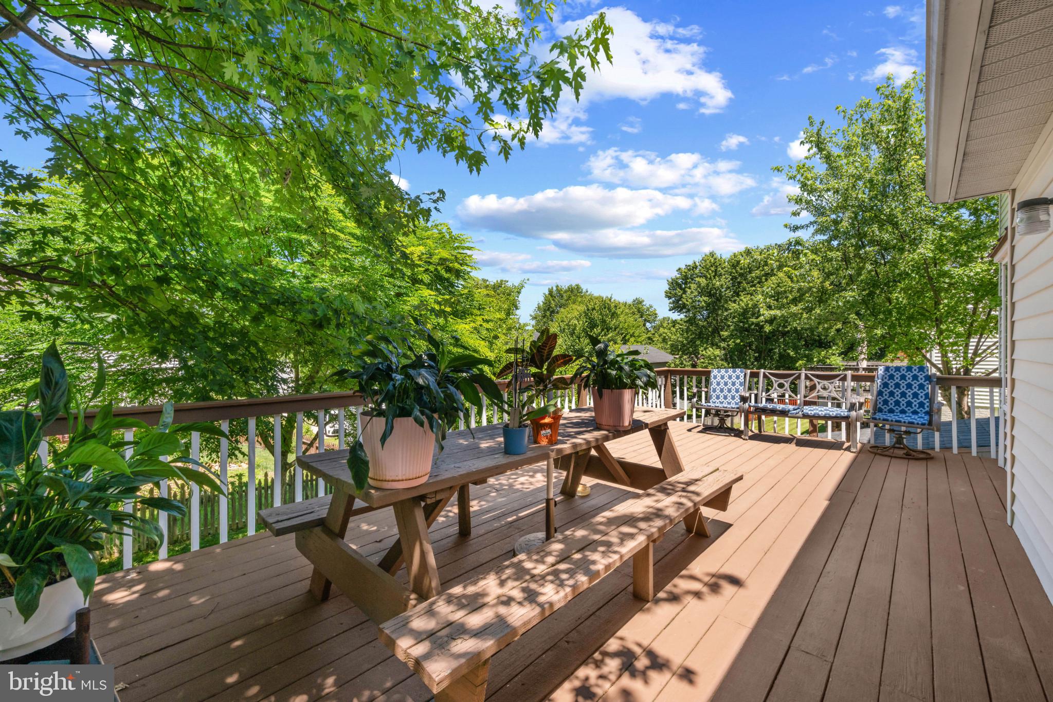 ROBERTS FIELD - Residential