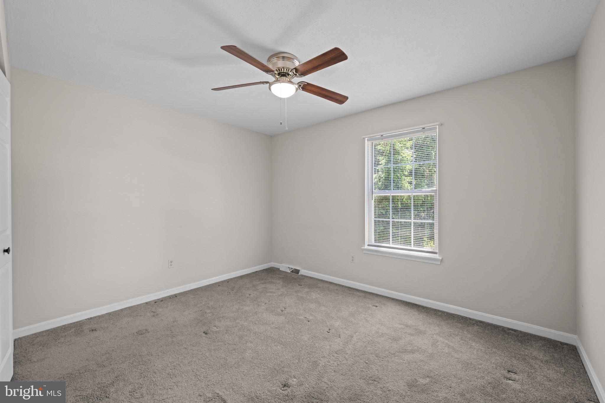 ROBERTS FIELD - Residential