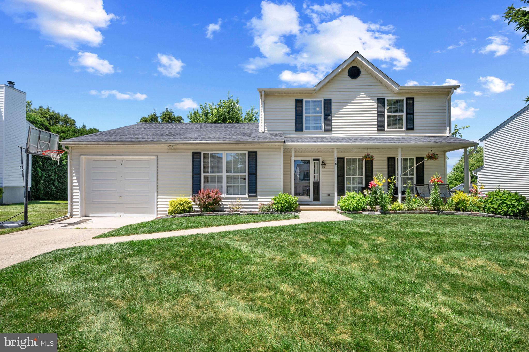 ROBERTS FIELD - Residential