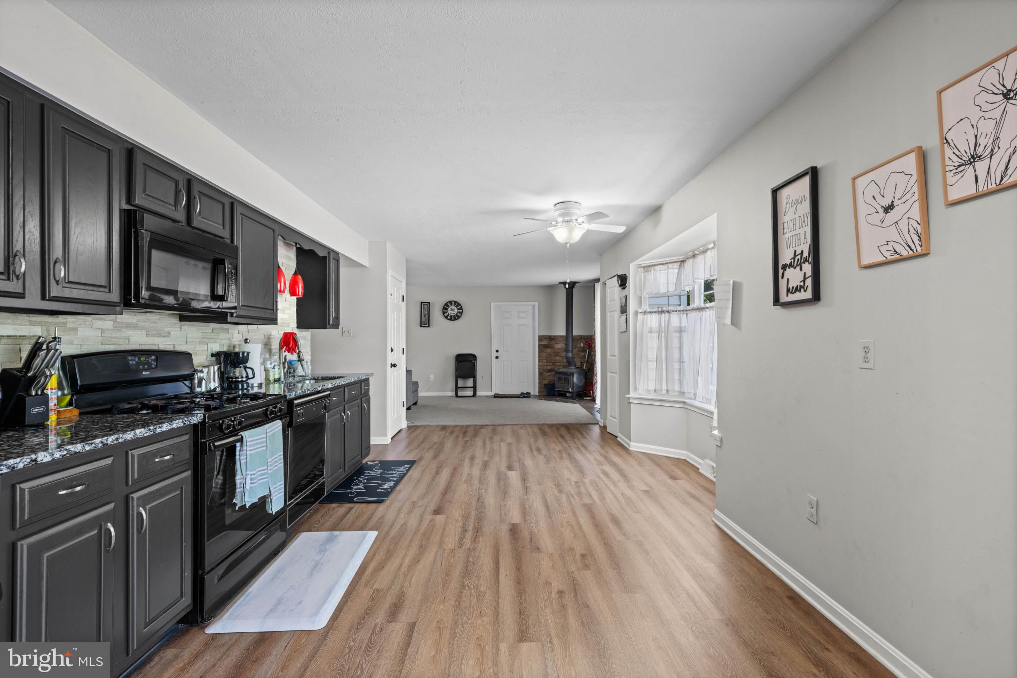 ROBERTS FIELD - Residential